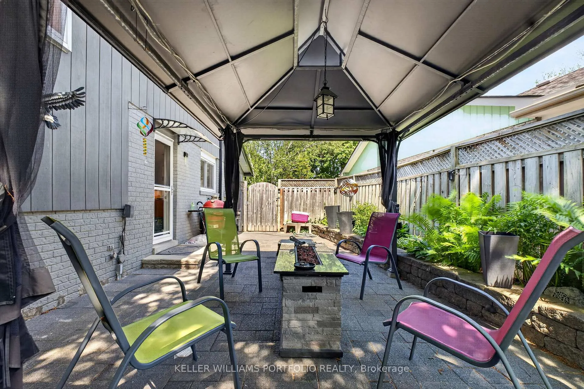 Photo 27 of 38 Laurelcrest Street, Brampton, Westgate — HOMEH