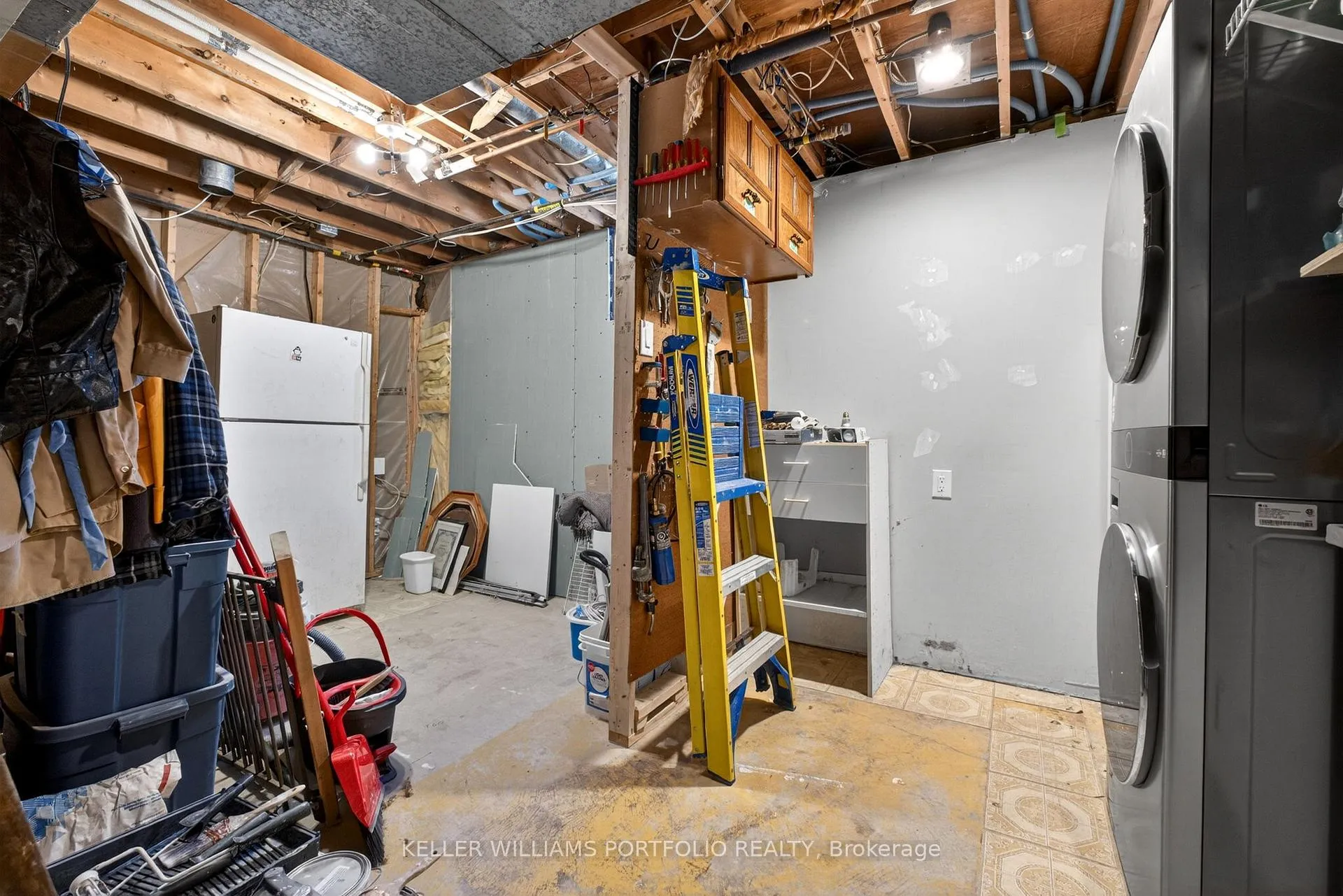 Photo 40 of 38 Laurelcrest Street, Brampton, Westgate — HOMEH
