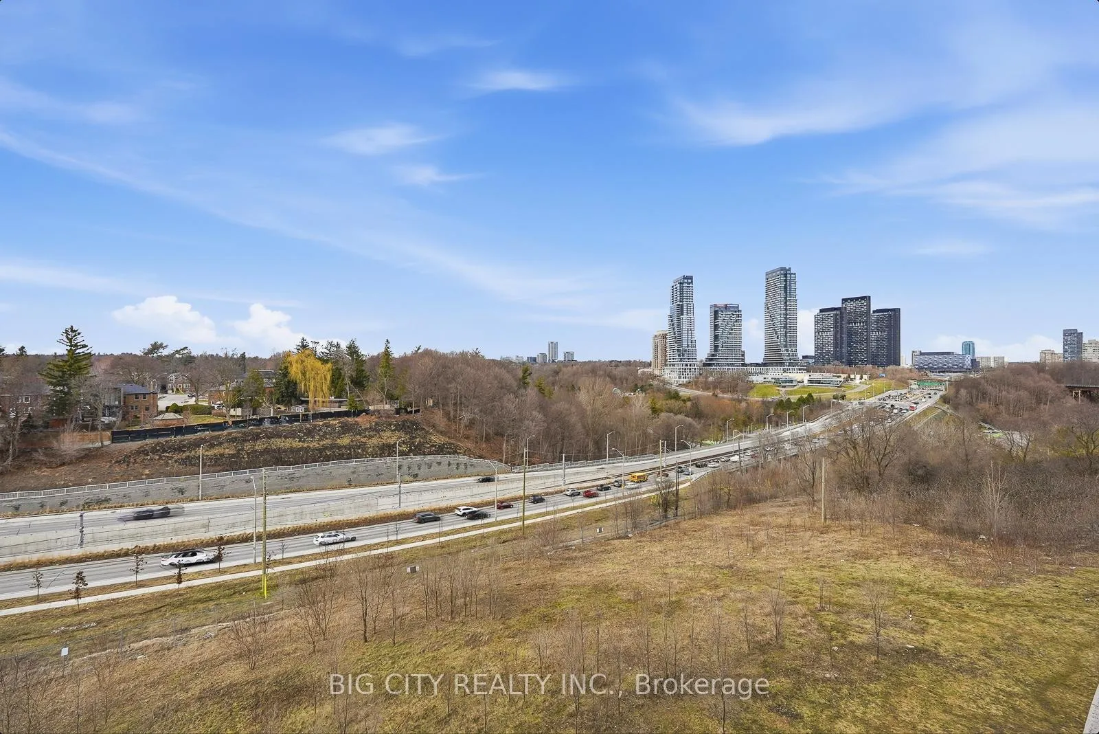 Photo 34 of Unit 403, 35 Brian Peck Crescent, Toronto, Leaside — HOMEH