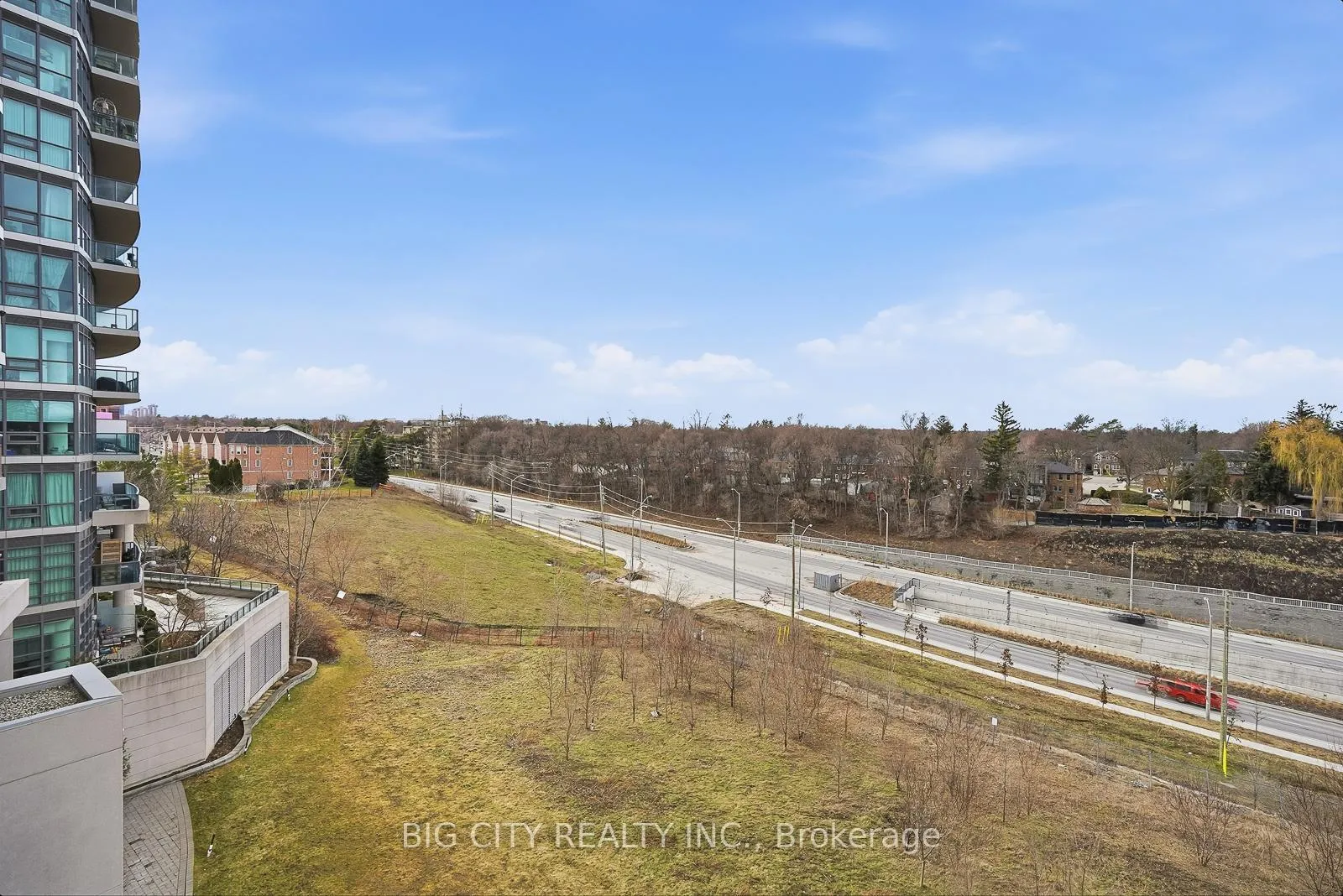 Photo 35 of Unit 403, 35 Brian Peck Crescent, Toronto, Leaside — HOMEH
