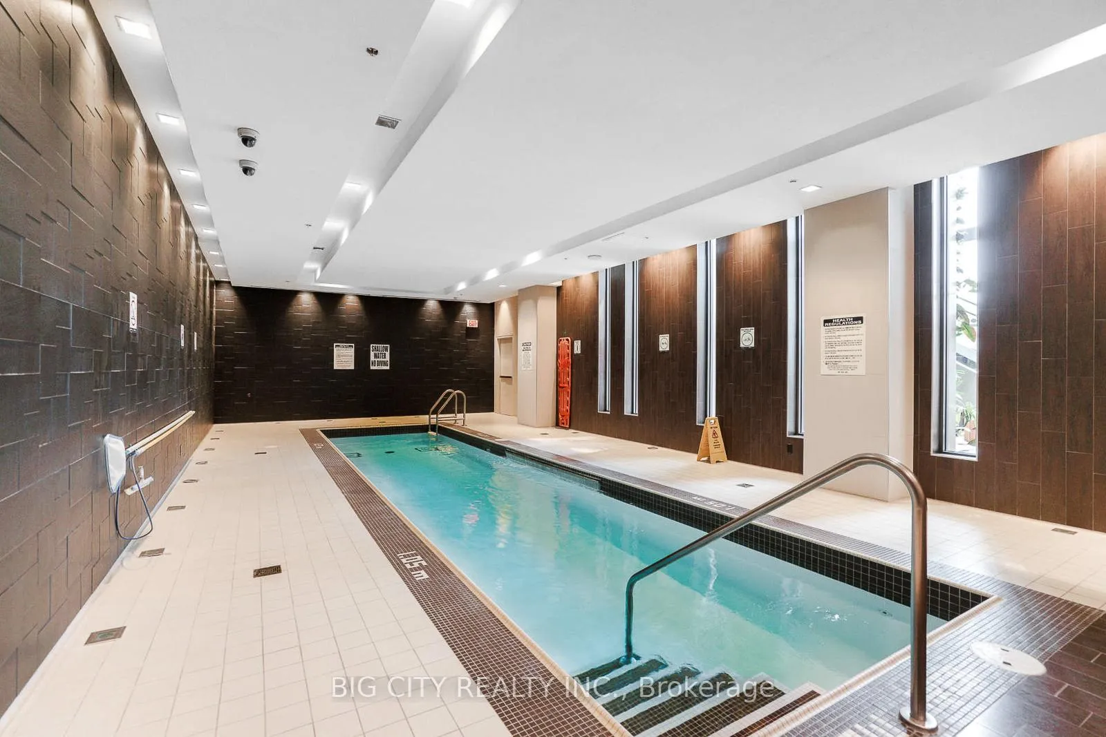 Photo 38 of Unit 403, 35 Brian Peck Crescent, Toronto, Leaside — HOMEH