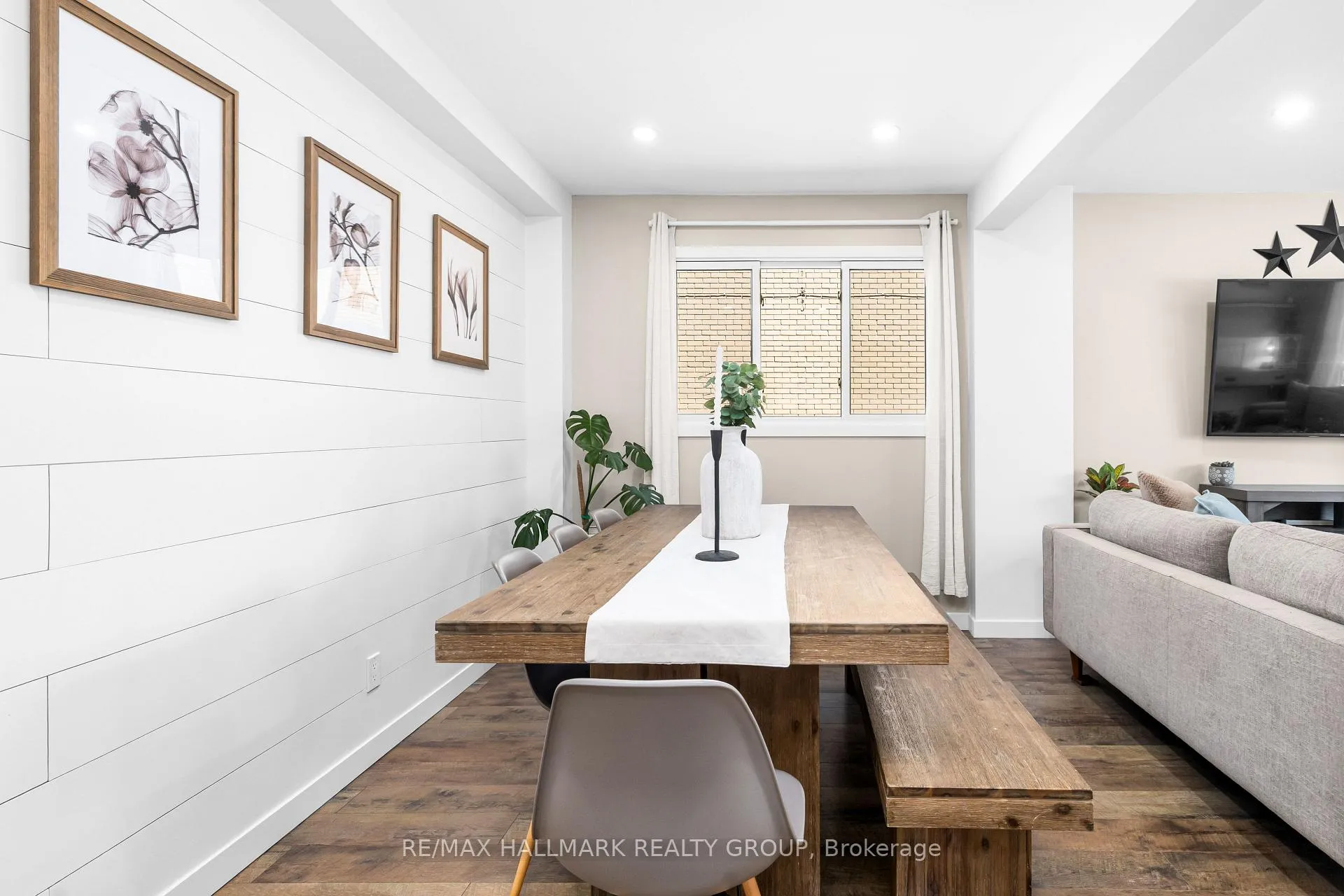 Photo 11 of 2041 Kingsley Road, Ottawa, Parkway Park — HOMEH
