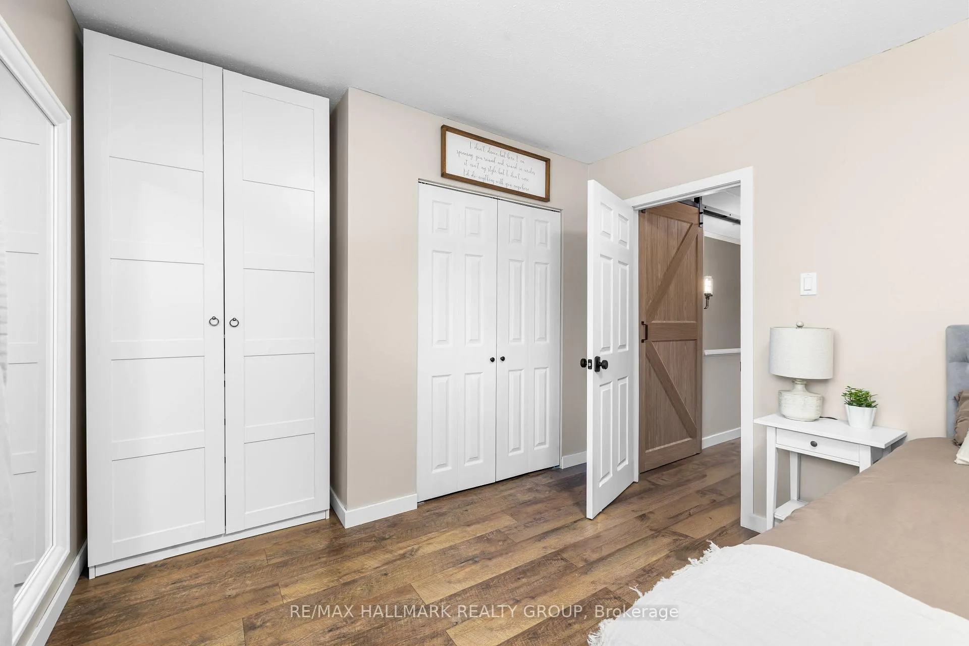 Photo 24 of 2041 Kingsley Road, Ottawa, Parkway Park — HOMEH