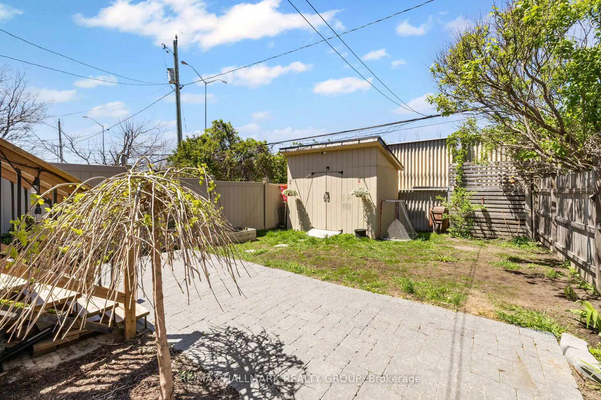 Photo 33 of 2041 Kingsley Road, Ottawa, Parkway Park — HOMEH