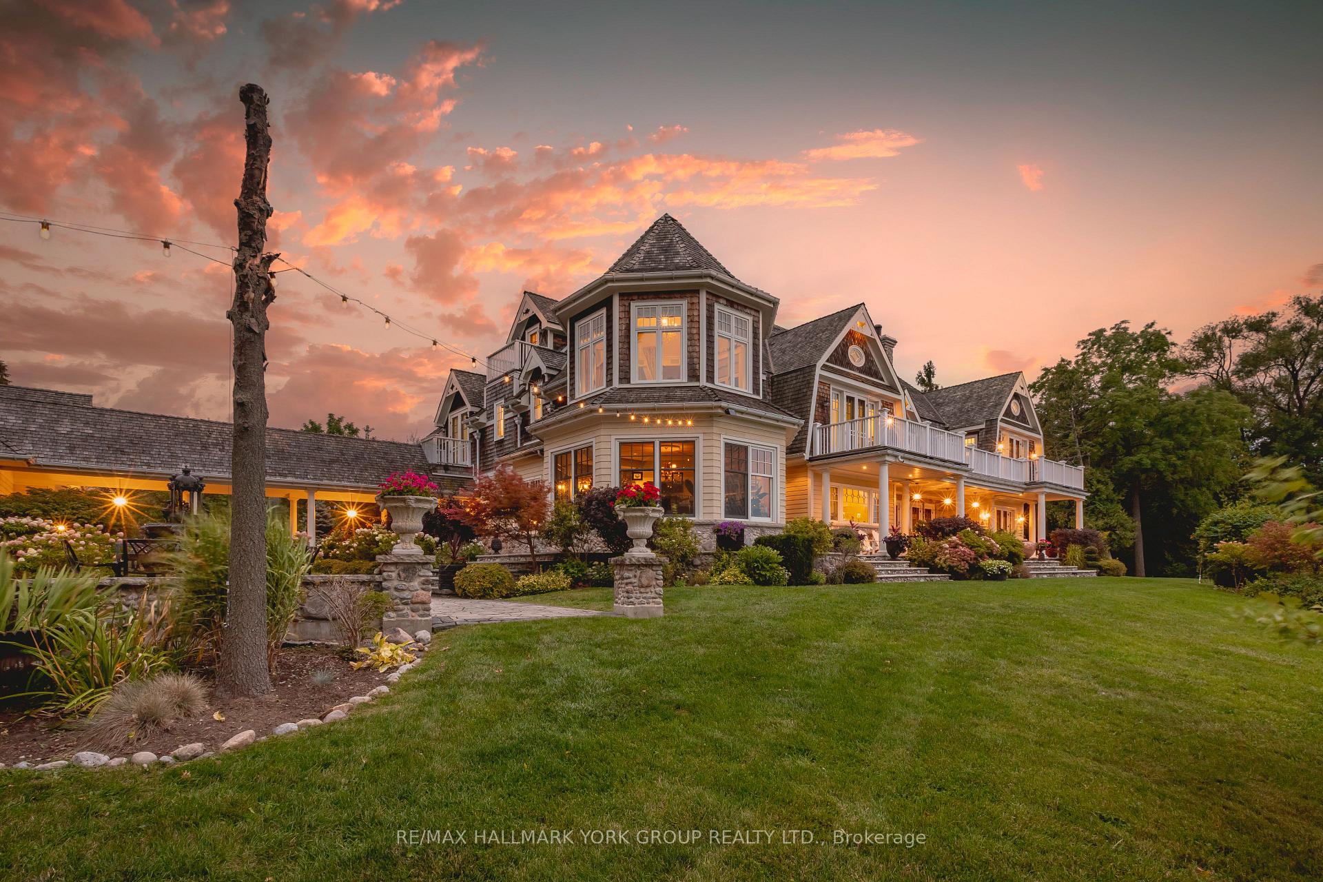 Photo 4 of 736 Lake Drive N, Georgina, Historic Lakeshore Communities — HOMEH