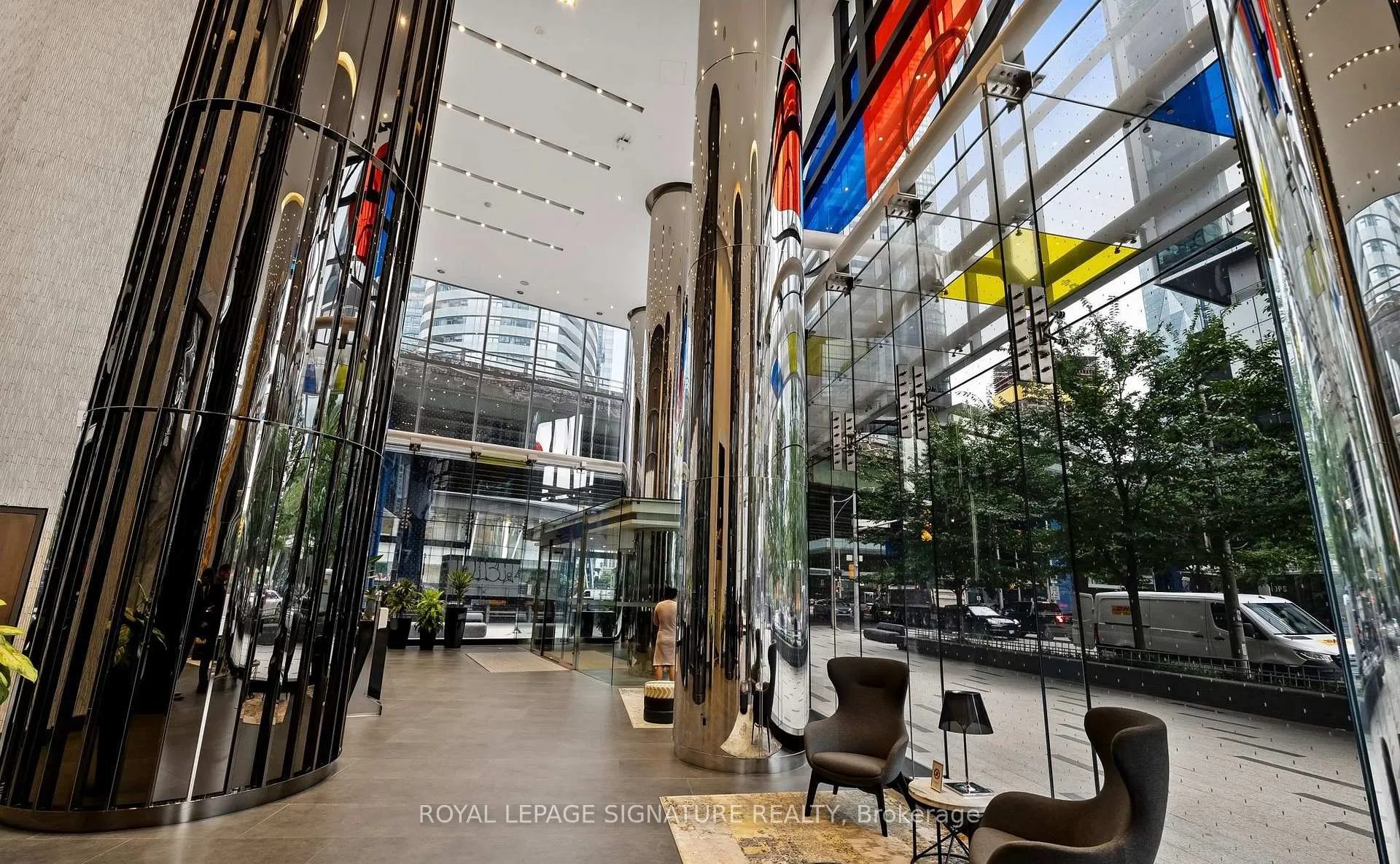 Photo 2 of Unit 3003, 10 York Street, Toronto, Waterfront Communities — HOMEH