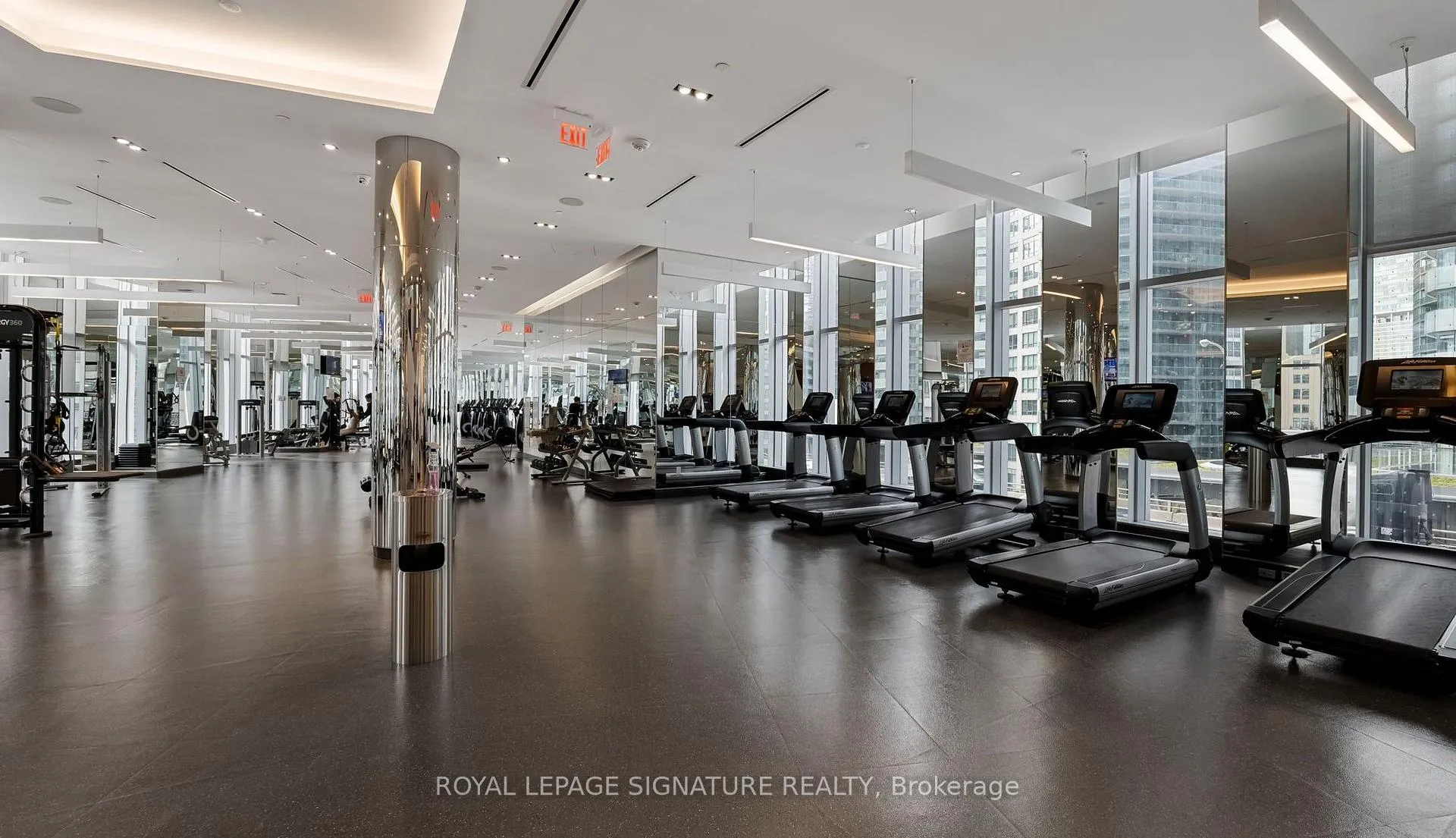 Photo 17 of Unit 3003, 10 York Street, Toronto, Waterfront Communities — HOMEH