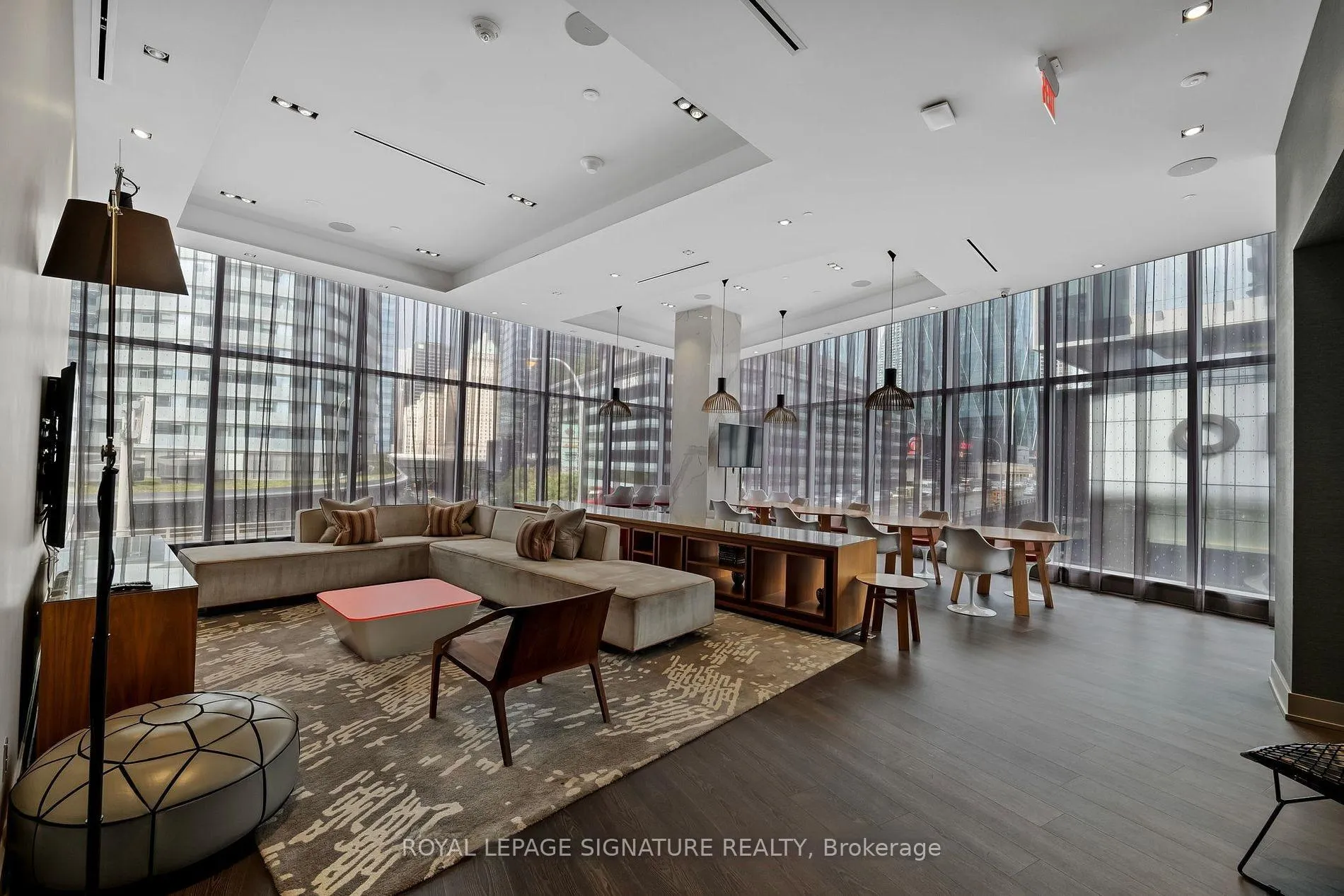 Photo 18 of Unit 3003, 10 York Street, Toronto, Waterfront Communities — HOMEH