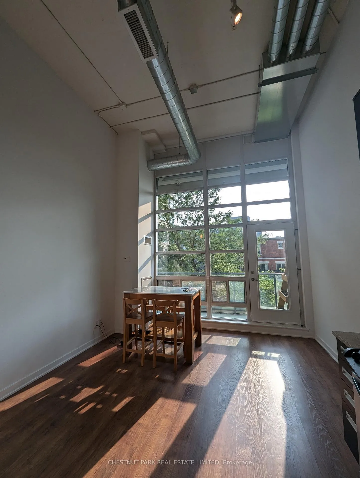 Photo 4 of Unit 215, 380 Macpherson Avenue, Toronto, Casa Loma — HOMEH