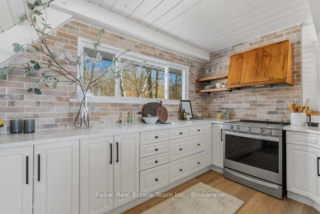 Photo 7 of 169 Cooke Armstrong Road, Quinte West, Sidney Ward — HOMEH