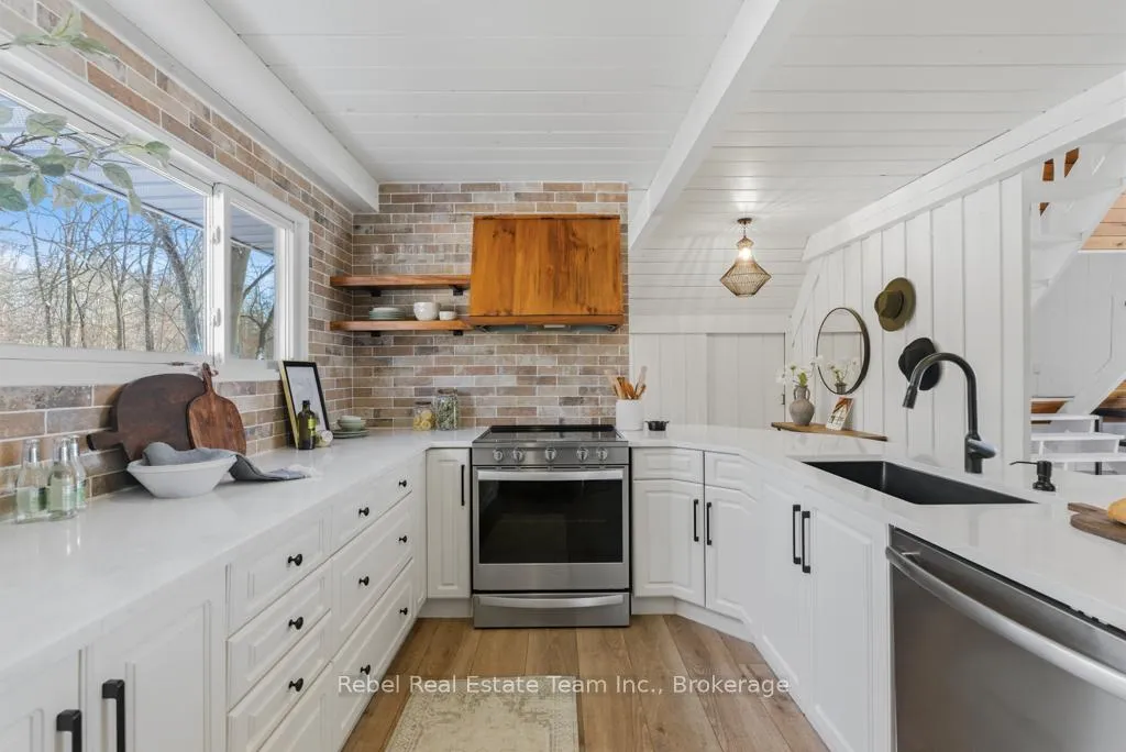 Photo 8 of 169 Cooke Armstrong Road, Quinte West, Sidney Ward — HOMEH