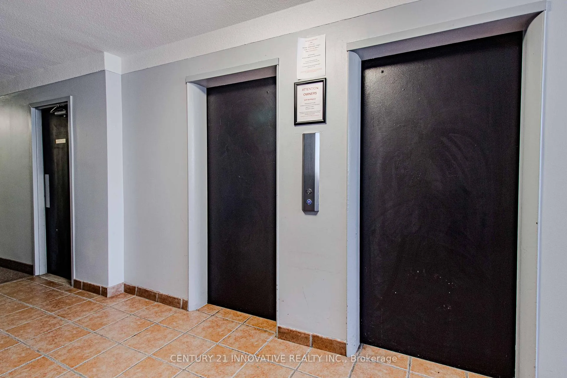 Photo 18 of Unit 910, 15 Albright Road S, Hamilton, Vincent — HOMEH