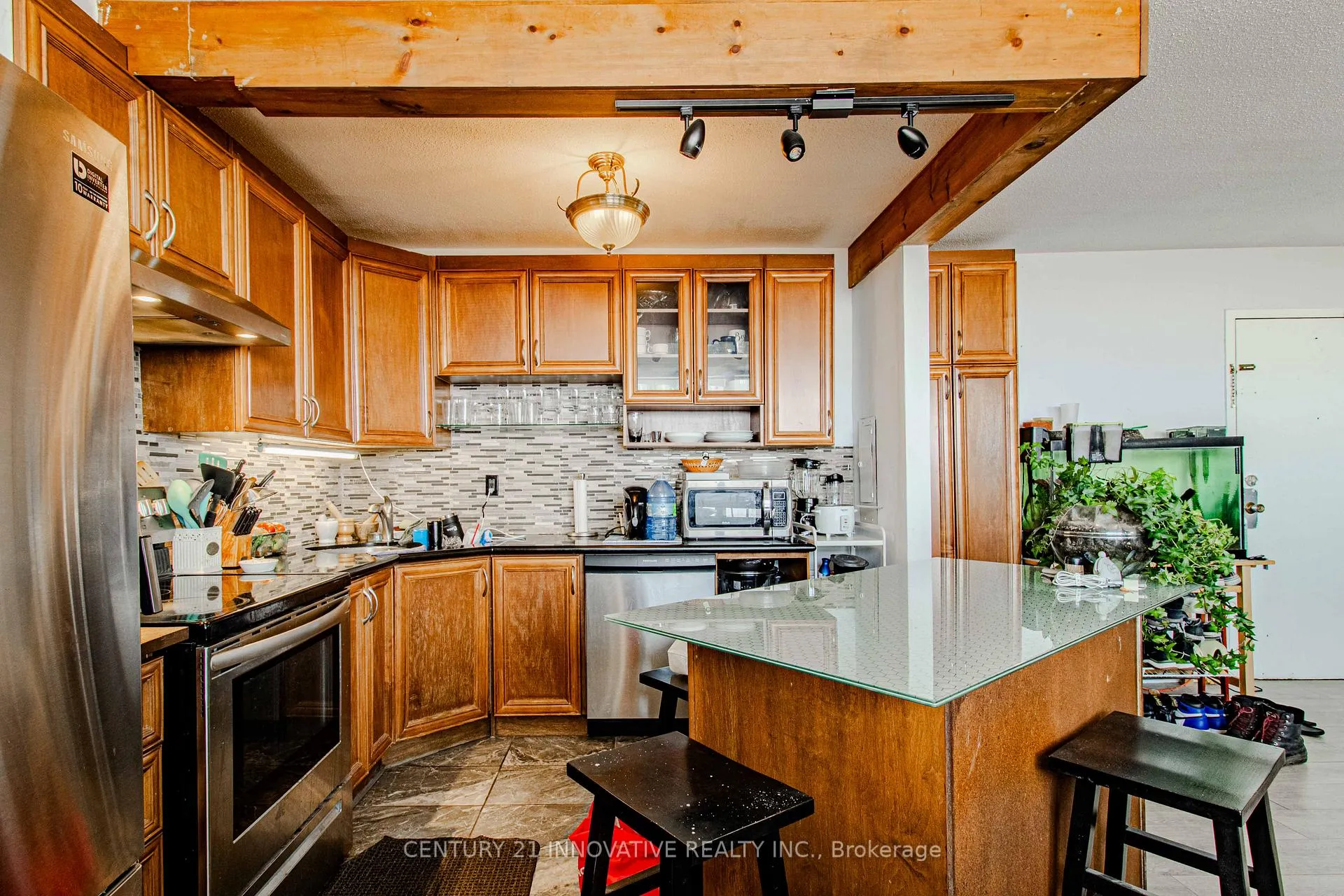 Photo 28 of Unit 910, 15 Albright Road S, Hamilton, Vincent — HOMEH