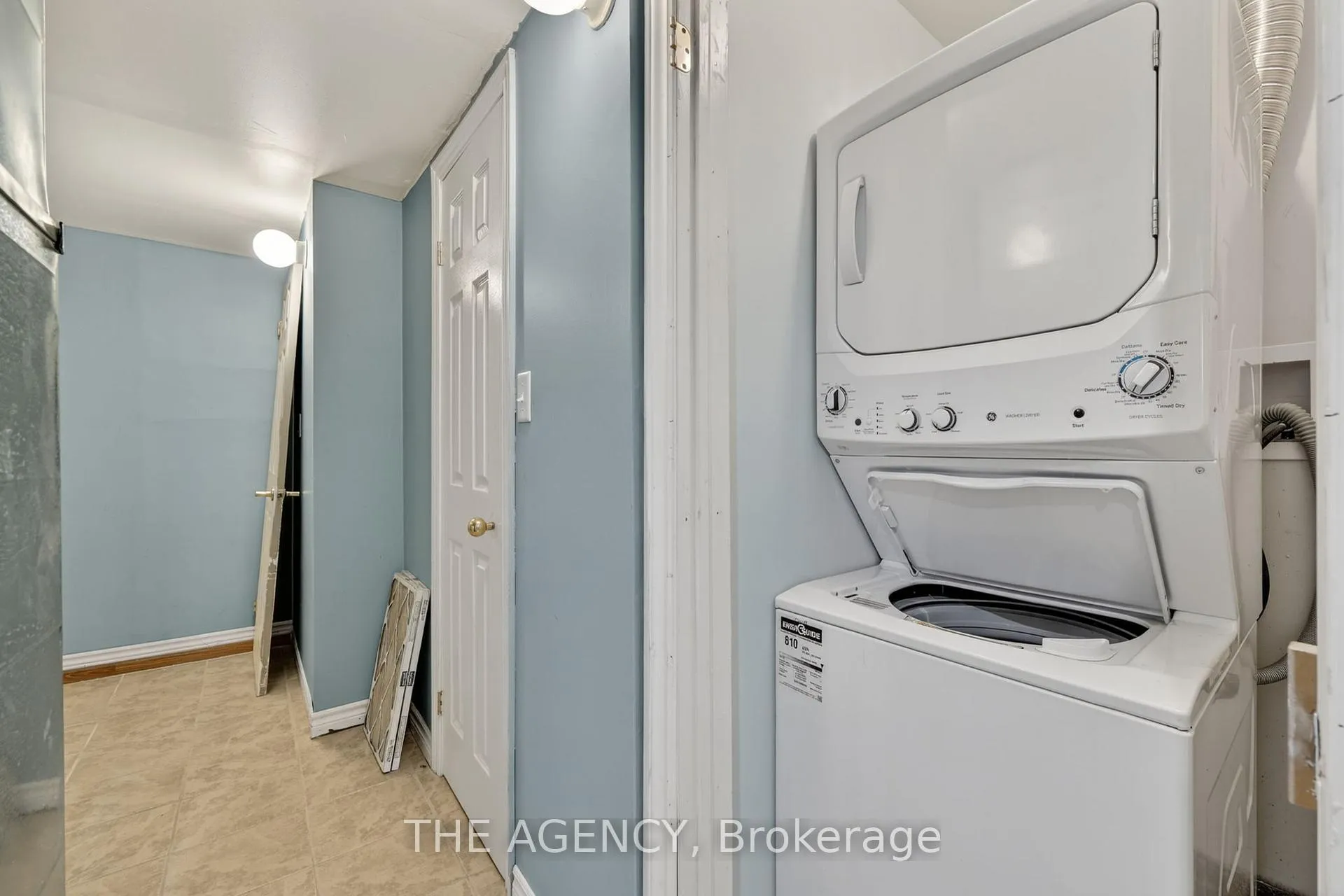 Photo 44 of 21 Silver Trail, Barrie, Ardagh — HOMEH