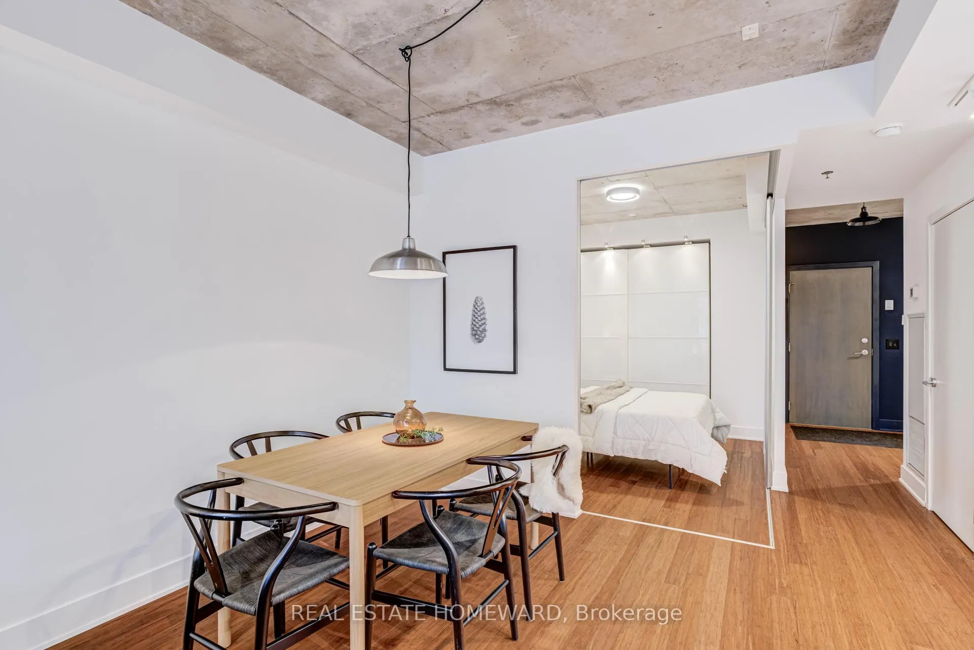 Photo 5 of Unit 709, 90 Trinity Street, Toronto, Waterfront Communities — HOMEH