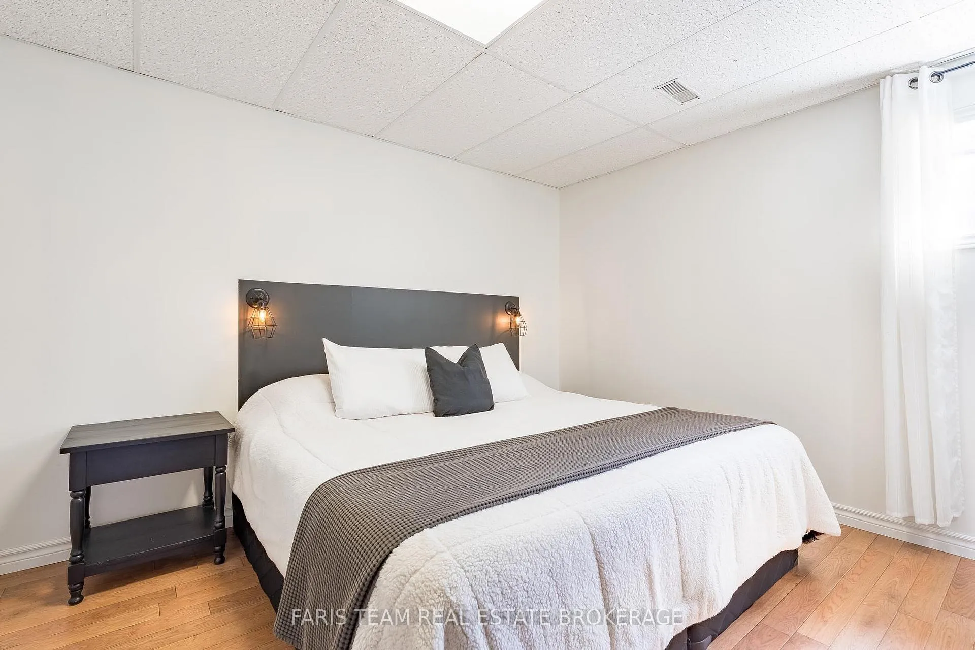 Photo 34 of 11 Berry Court, Barrie, Ardagh — HOMEH