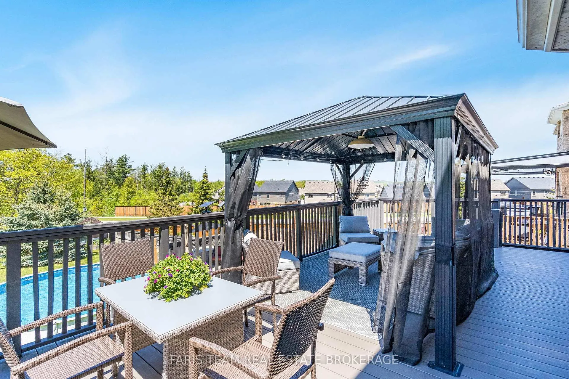 Photo 37 of 11 Berry Court, Barrie, Ardagh — HOMEH
