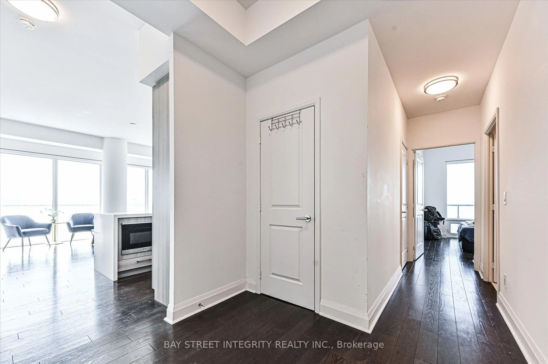 Photo 6 of Unit 5302, 1080 Bay Street, Toronto, Bay Street Corridor — HOMEH