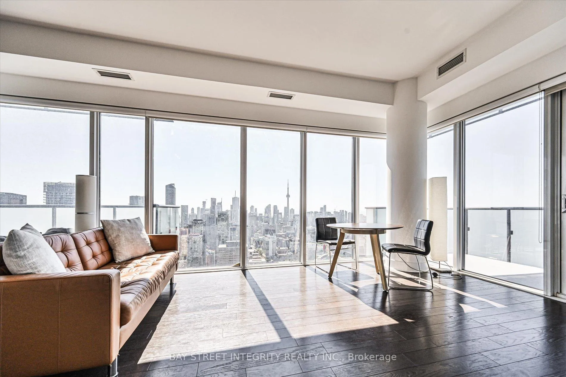 Photo 11 of Unit 5302, 1080 Bay Street, Toronto, Bay Street Corridor — HOMEH