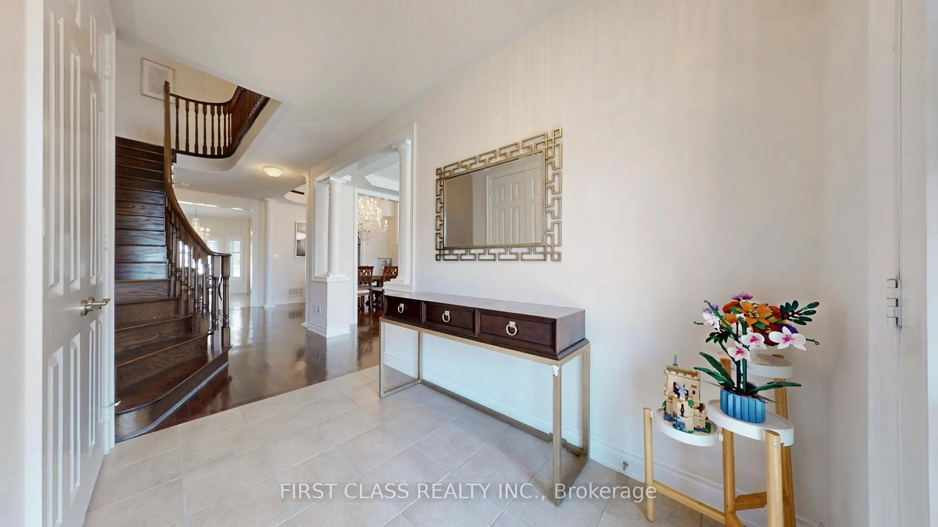 Photo 2 of 93 Royal West Drive, Brampton, Credit Valley — HOMEH