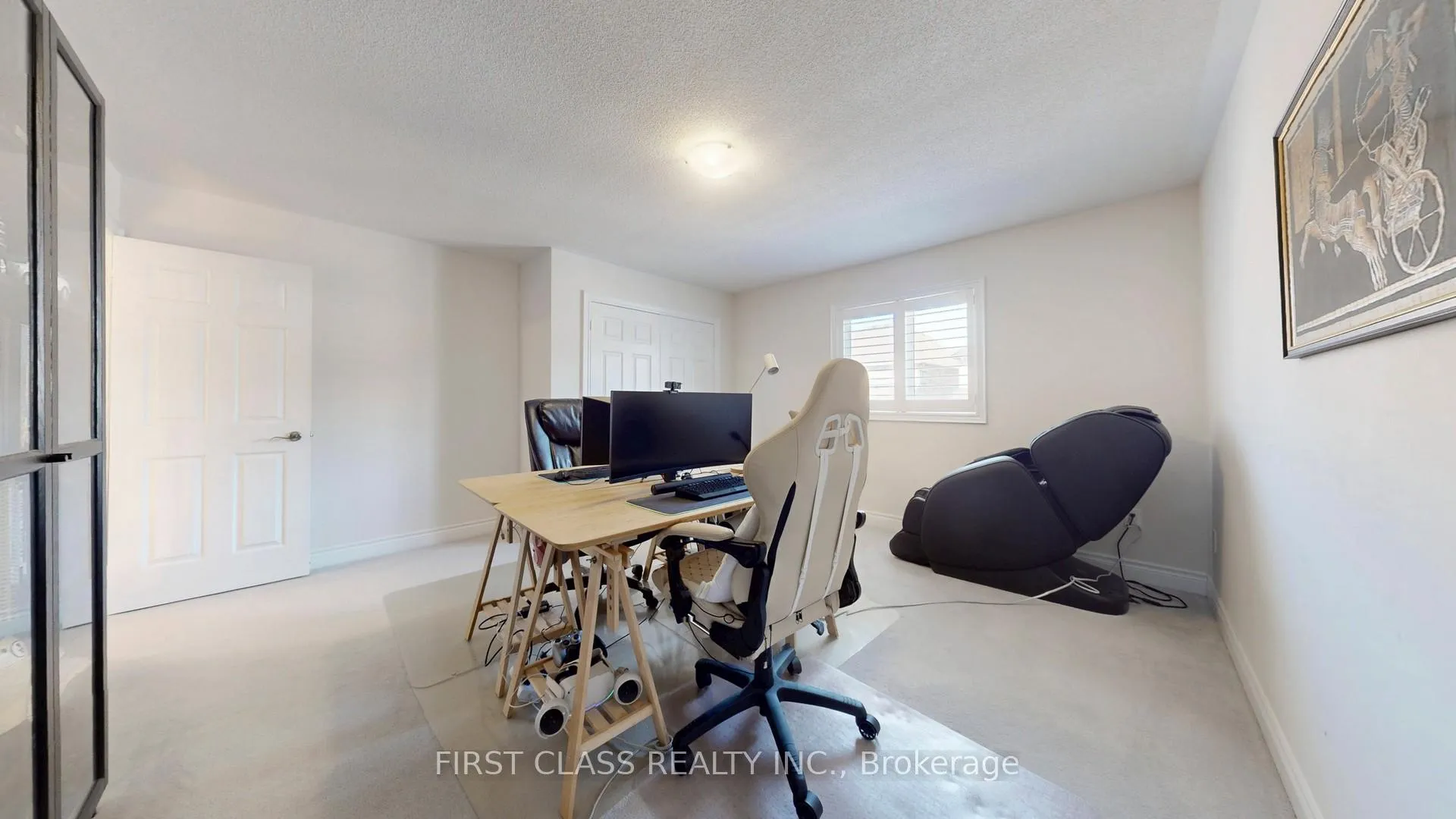 Photo 35 of 93 Royal West Drive, Brampton, Credit Valley — HOMEH