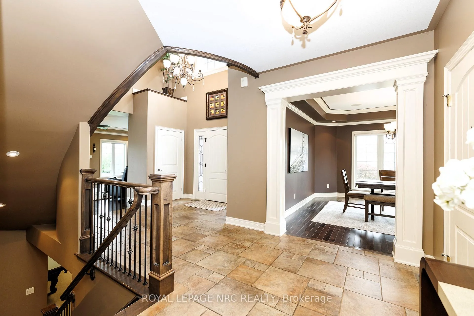 Photo 14 of 8479 Forestview Boulevard, Niagara Falls, Forestview — HOMEH