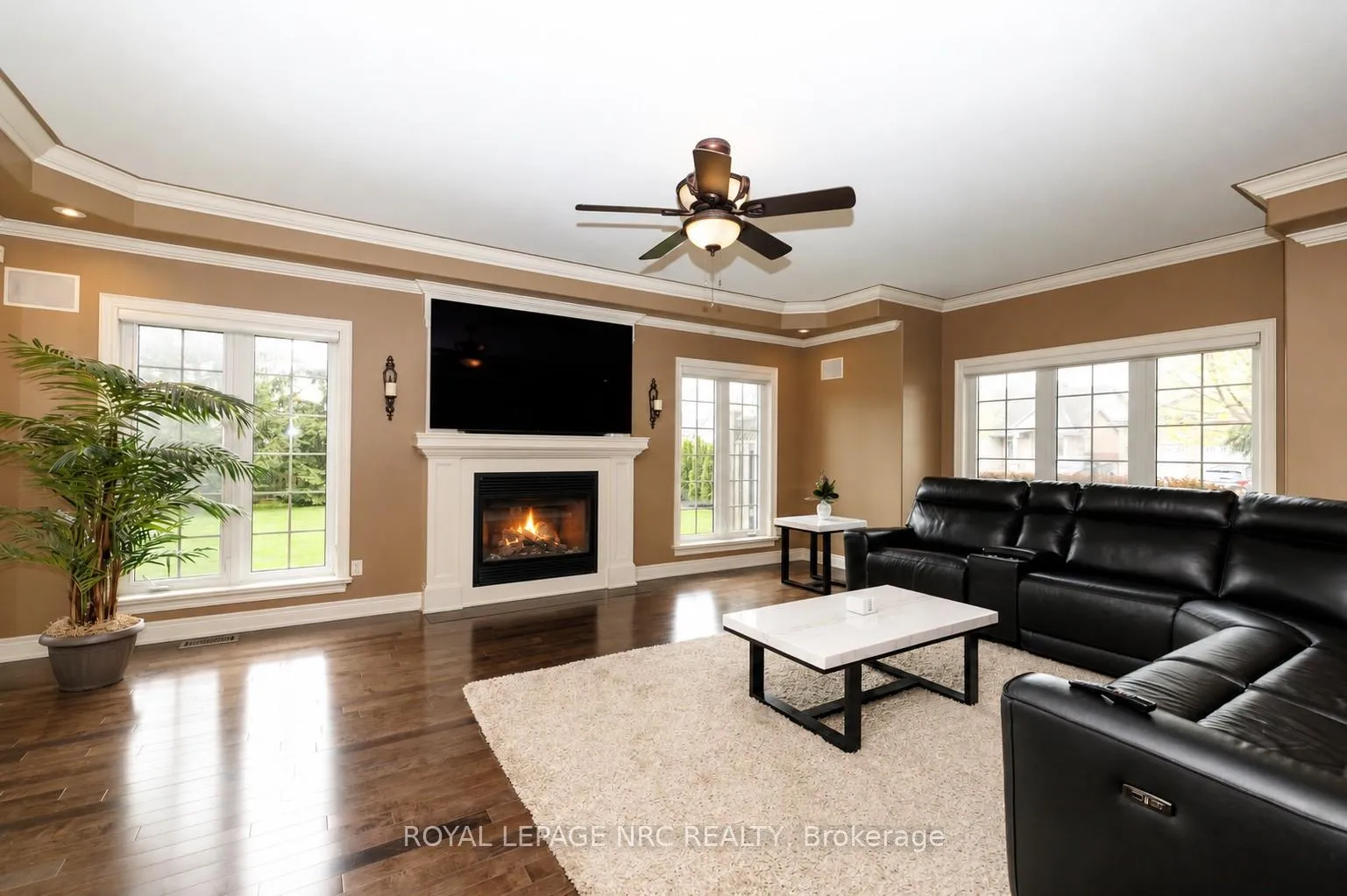 Photo 15 of 8479 Forestview Boulevard, Niagara Falls, Forestview — HOMEH