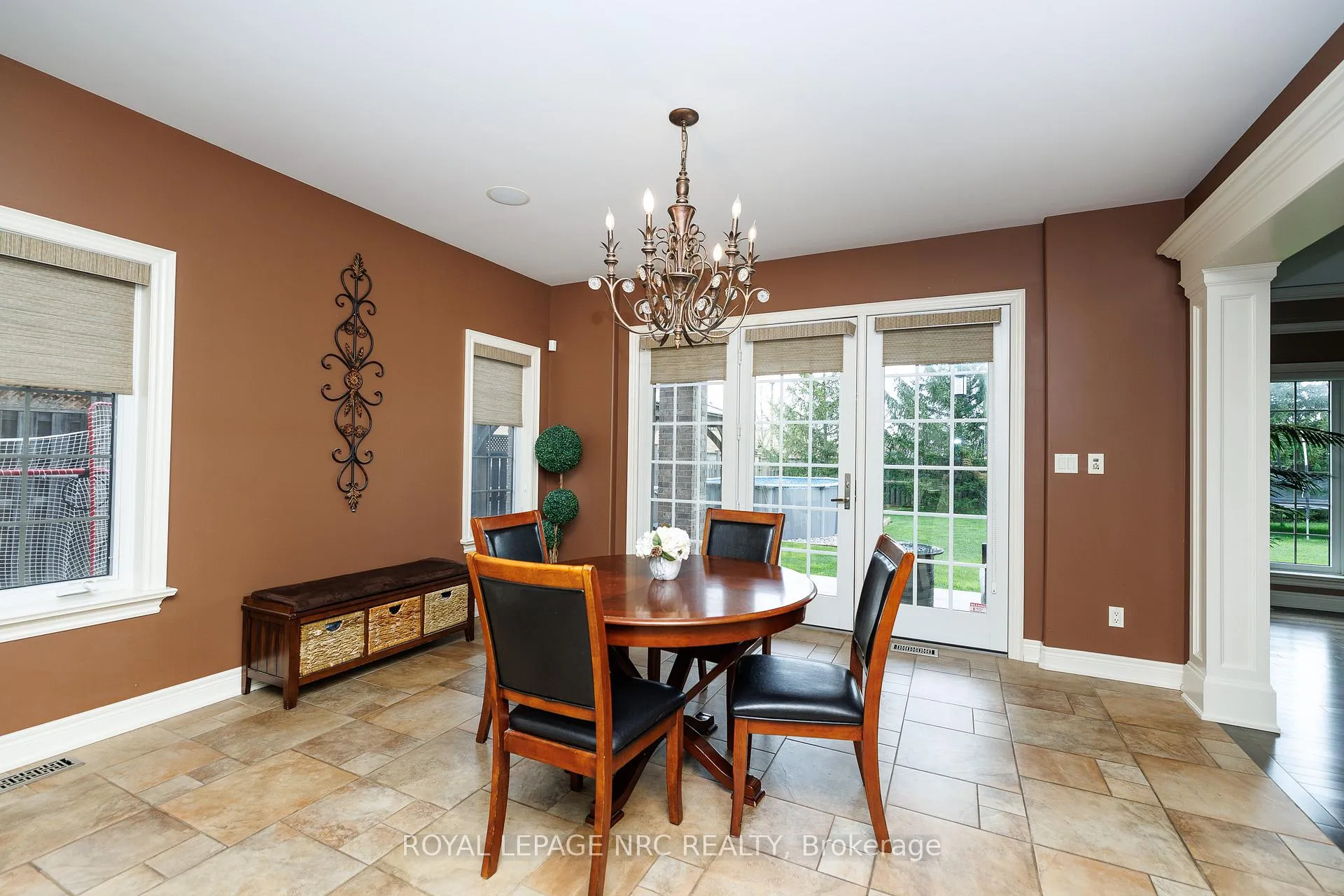 Photo 23 of 8479 Forestview Boulevard, Niagara Falls, Forestview — HOMEH