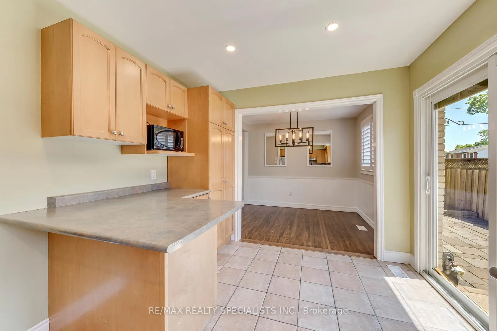 Photo 19 of 5 Country Club Drive, Hamilton, Vincent — HOMEH