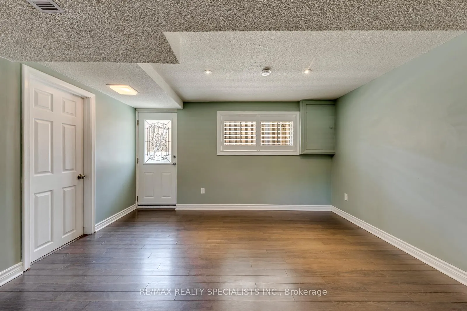 Photo 36 of 5 Country Club Drive, Hamilton, Vincent — HOMEH