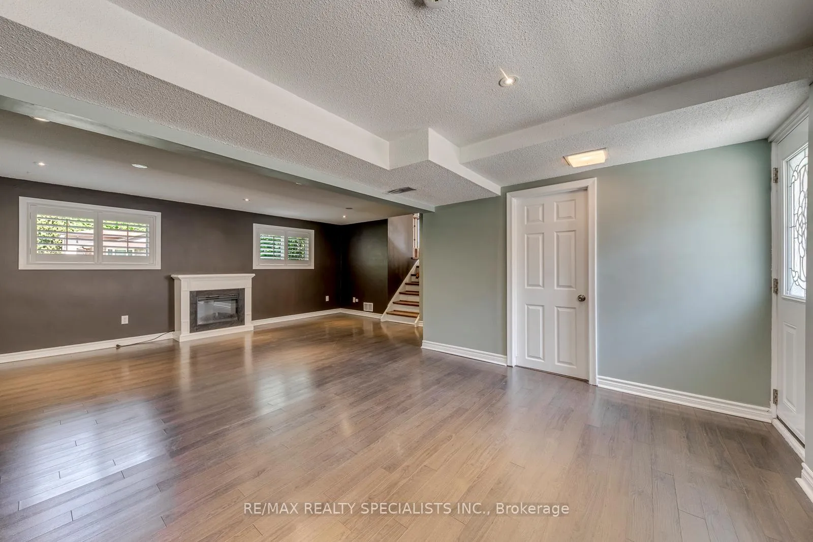 Photo 39 of 5 Country Club Drive, Hamilton, Vincent — HOMEH