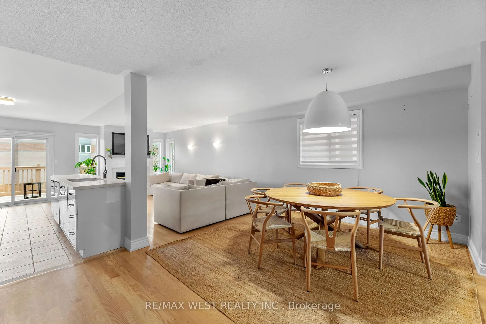 Photo 9 of 284 Monte Carlo Drive, Vaughan, Sonoma Heights — HOMEH