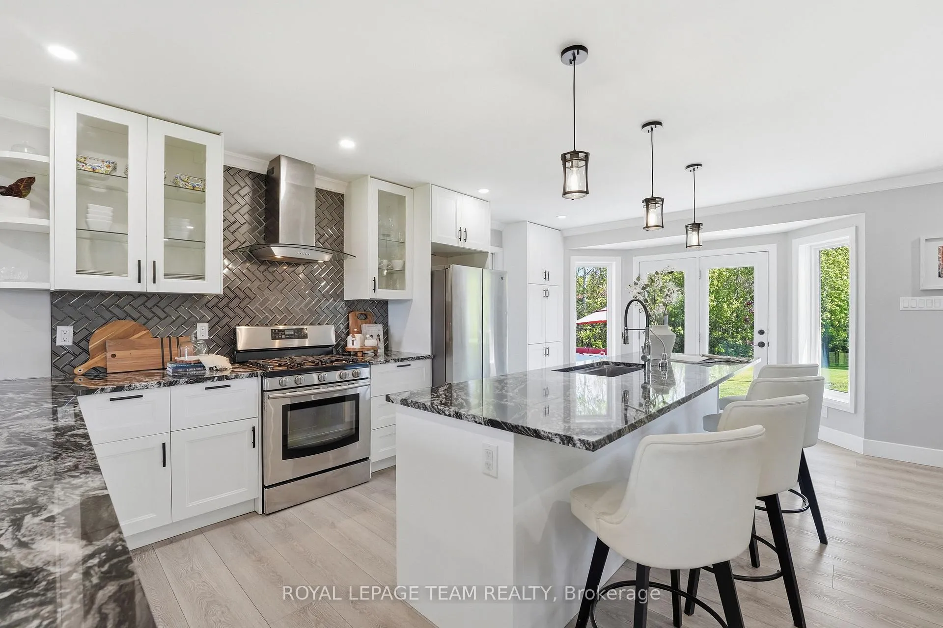 Photo 11 of 118 Rushing Brook Drive, Ottawa, Huntley Ward (South West) — HOMEH