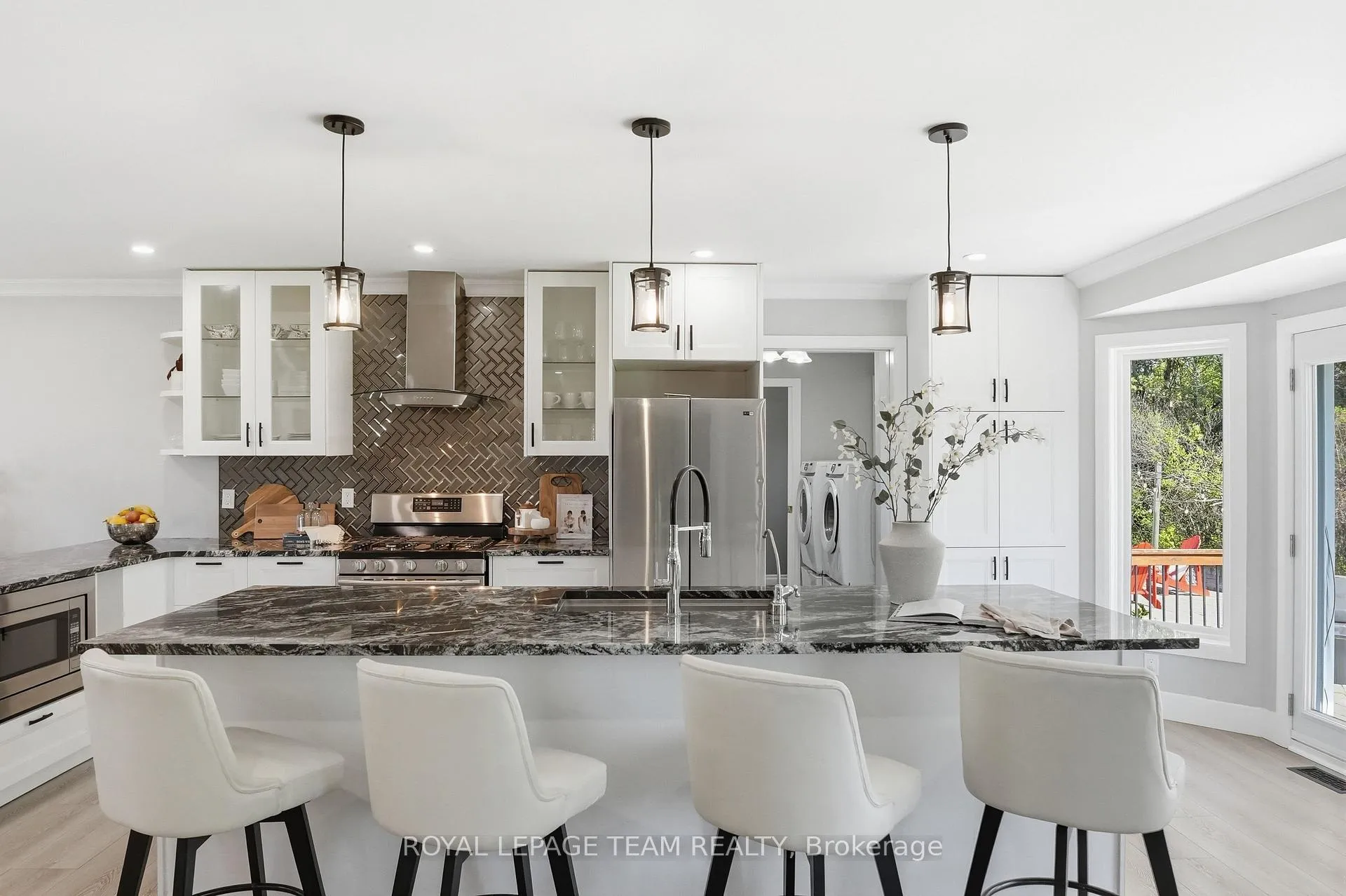 Photo 13 of 118 Rushing Brook Drive, Ottawa, Huntley Ward (South West) — HOMEH