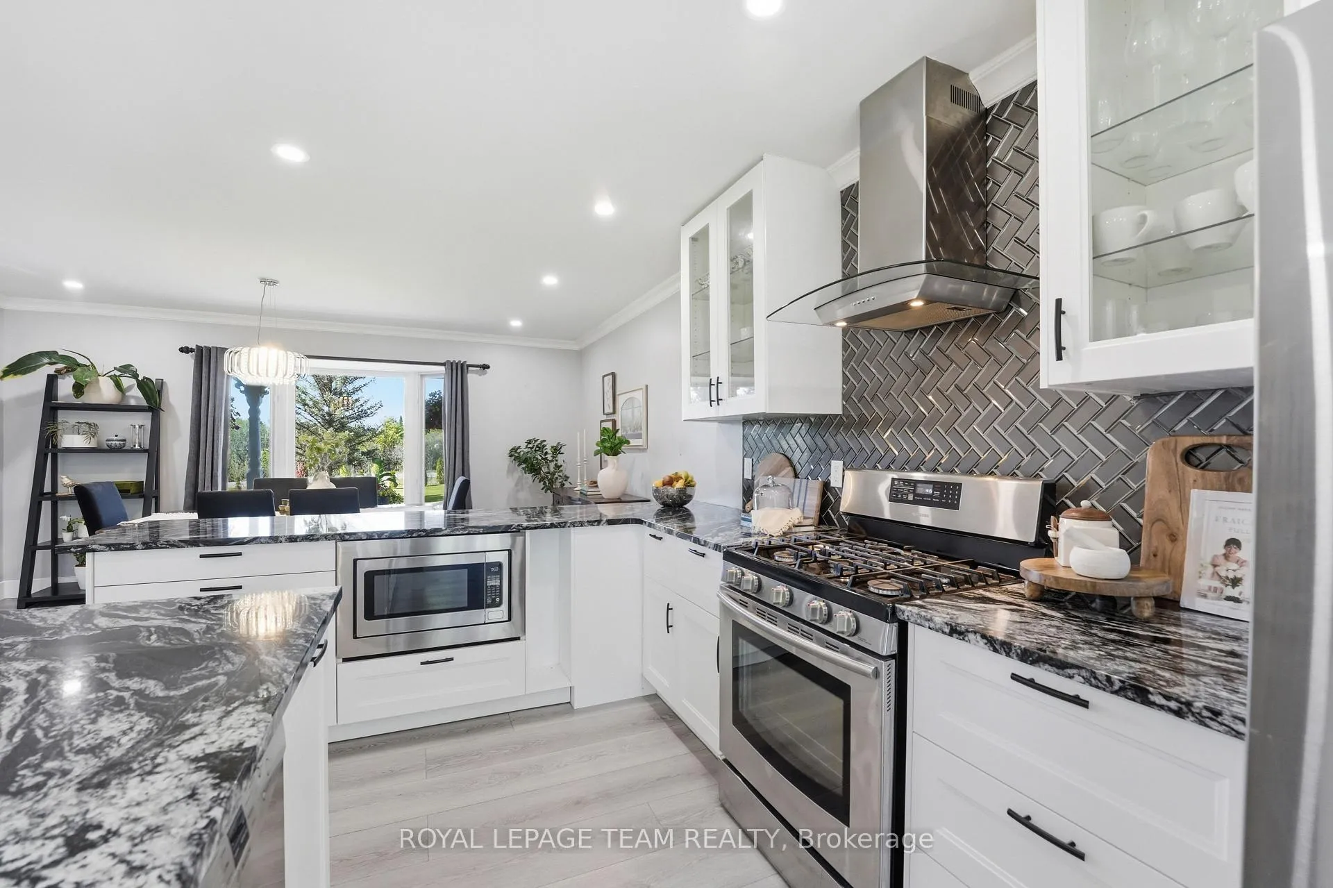 Photo 14 of 118 Rushing Brook Drive, Ottawa, Huntley Ward (South West) — HOMEH