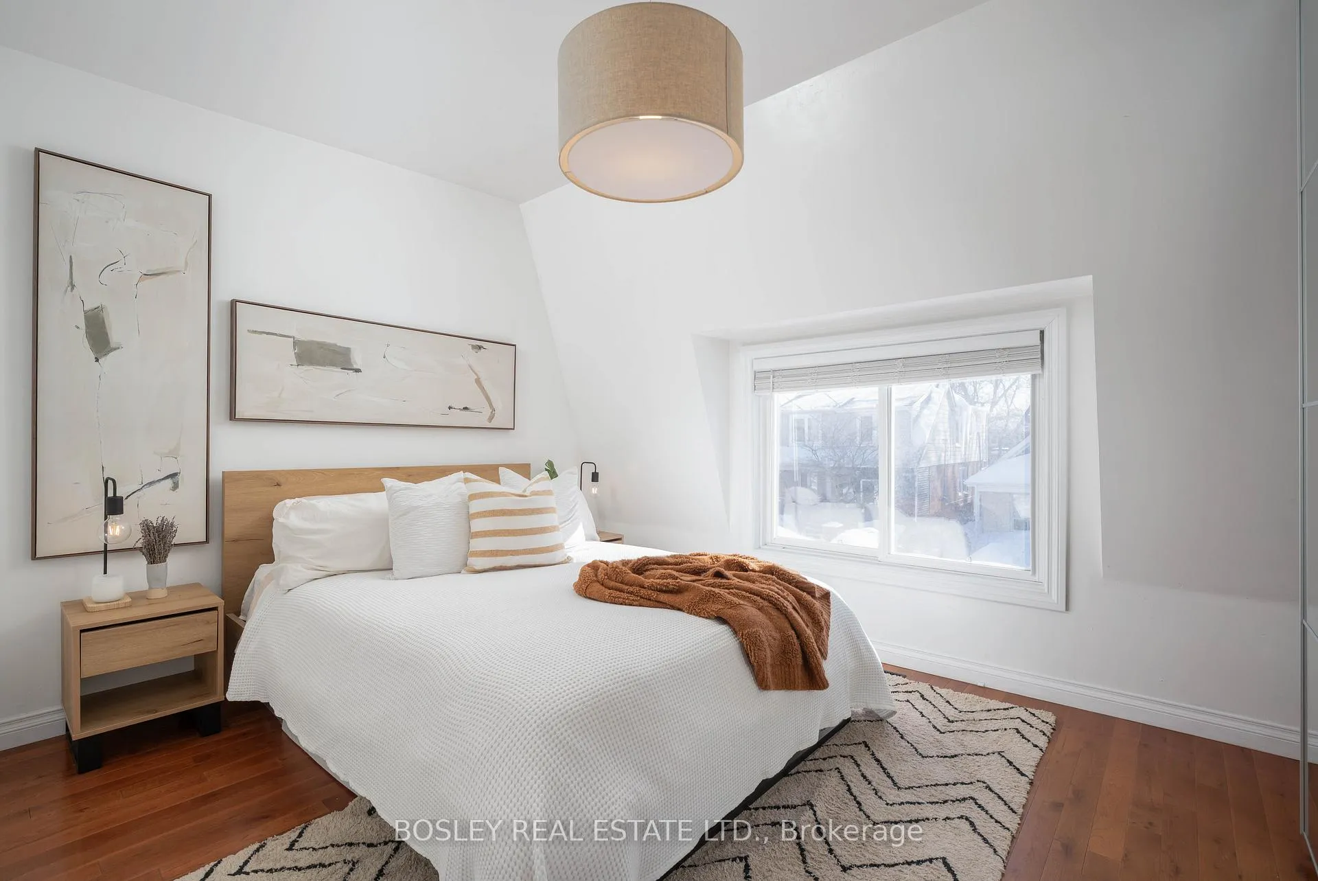 Photo 14 of 24 Queensdale Avenue, Toronto, Danforth Village-East York — HOMEH