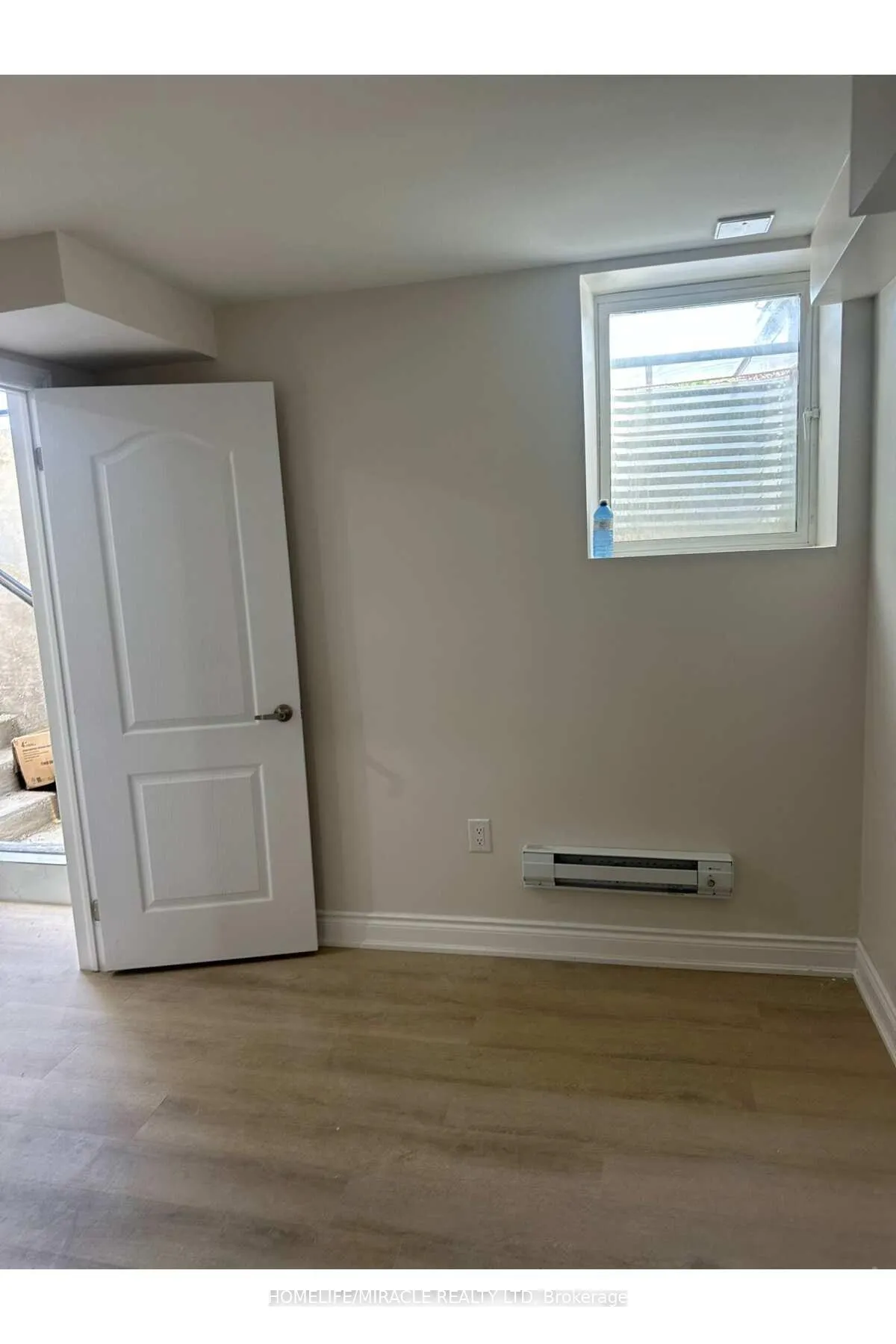 Photo 2 of Unit Lower, 170 Gillespie Drive, Brantford — HOMEH