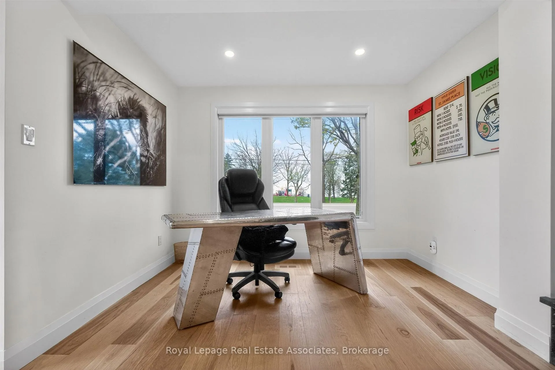 Photo 13 of 382 Nelles Road N, Grimsby, Grimsby Beach — HOMEH