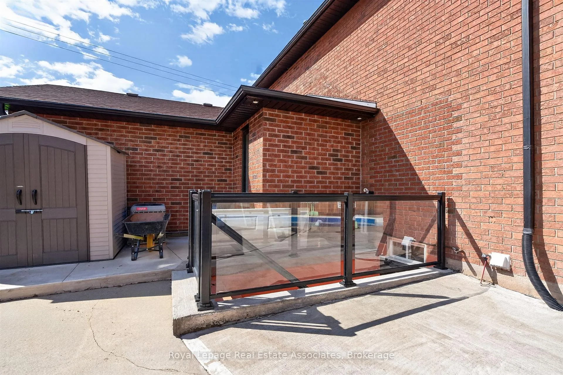 Photo 45 of 382 Nelles Road N, Grimsby, Grimsby Beach — HOMEH