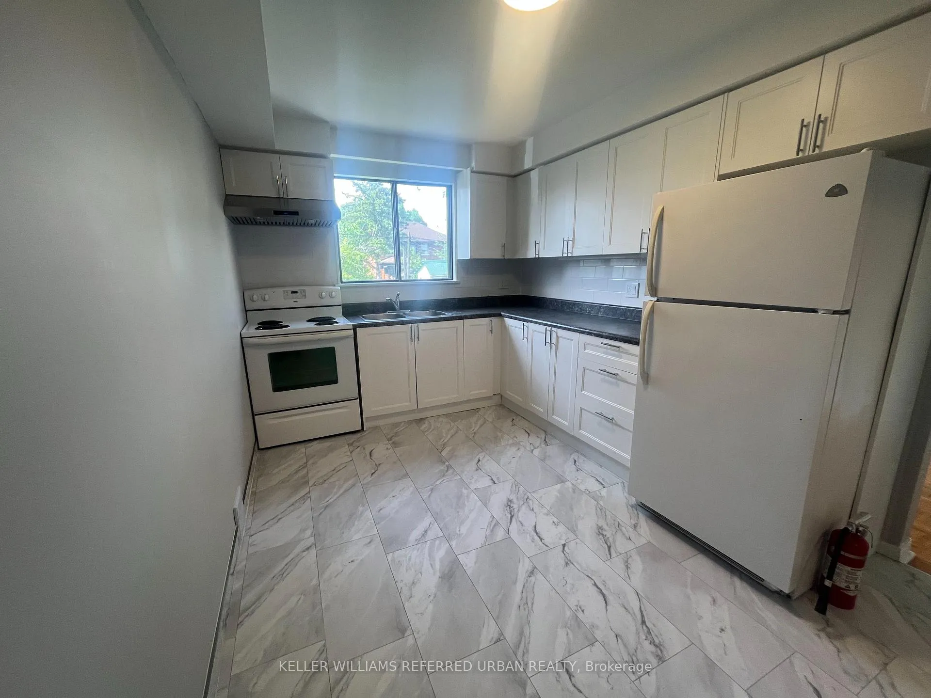 Photo 5 of Unit Main, 222 Mortimer Avenue, Toronto, Danforth Village-East York — HOMEH