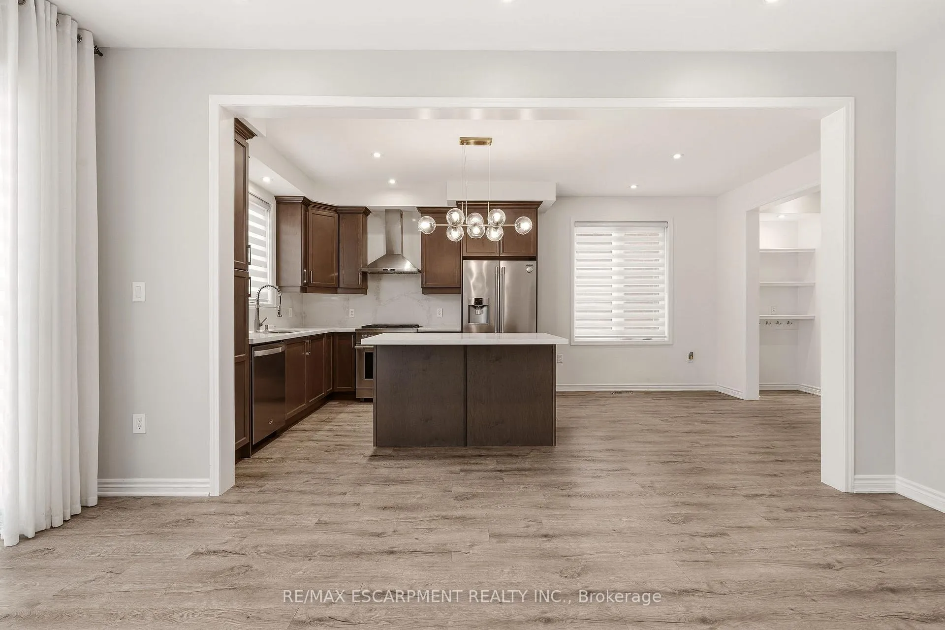 Photo 15 of 1364 Sycamore Garden, Milton, Cobban — HOMEH