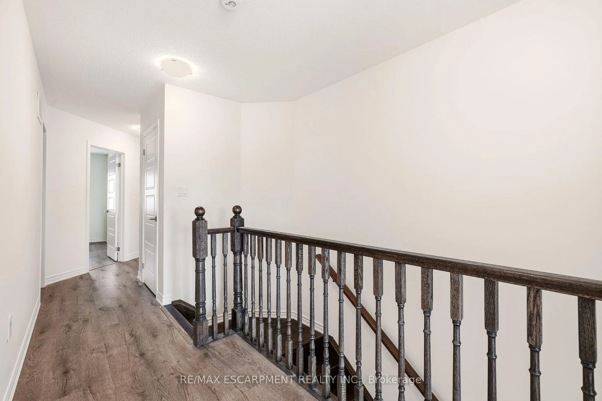 Photo 21 of 1364 Sycamore Garden, Milton, Cobban — HOMEH