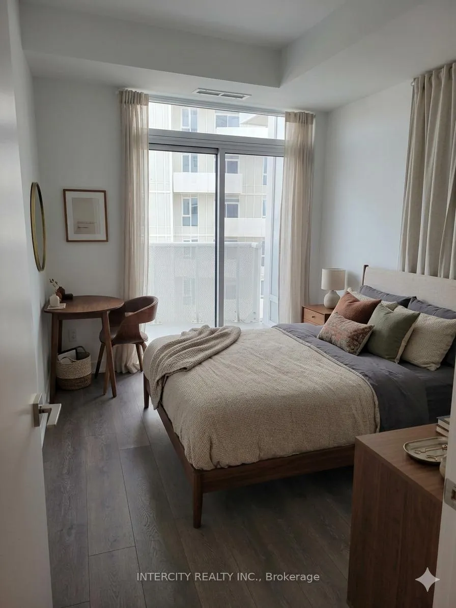 Photo 3 of Unit 1632, 498 Caldari Road, Vaughan, Concord — HOMEH