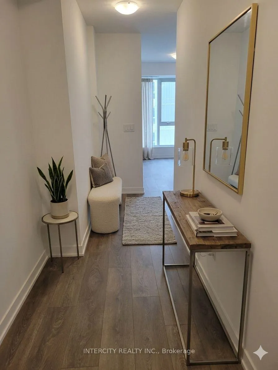 Photo 4 of Unit 1632, 498 Caldari Road, Vaughan, Concord — HOMEH