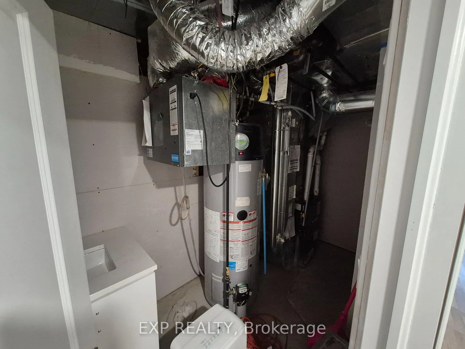 Photo 7 of 708 Perseus Avenue, Ottawa, Barrhaven - Half Moon Bay — HOMEH