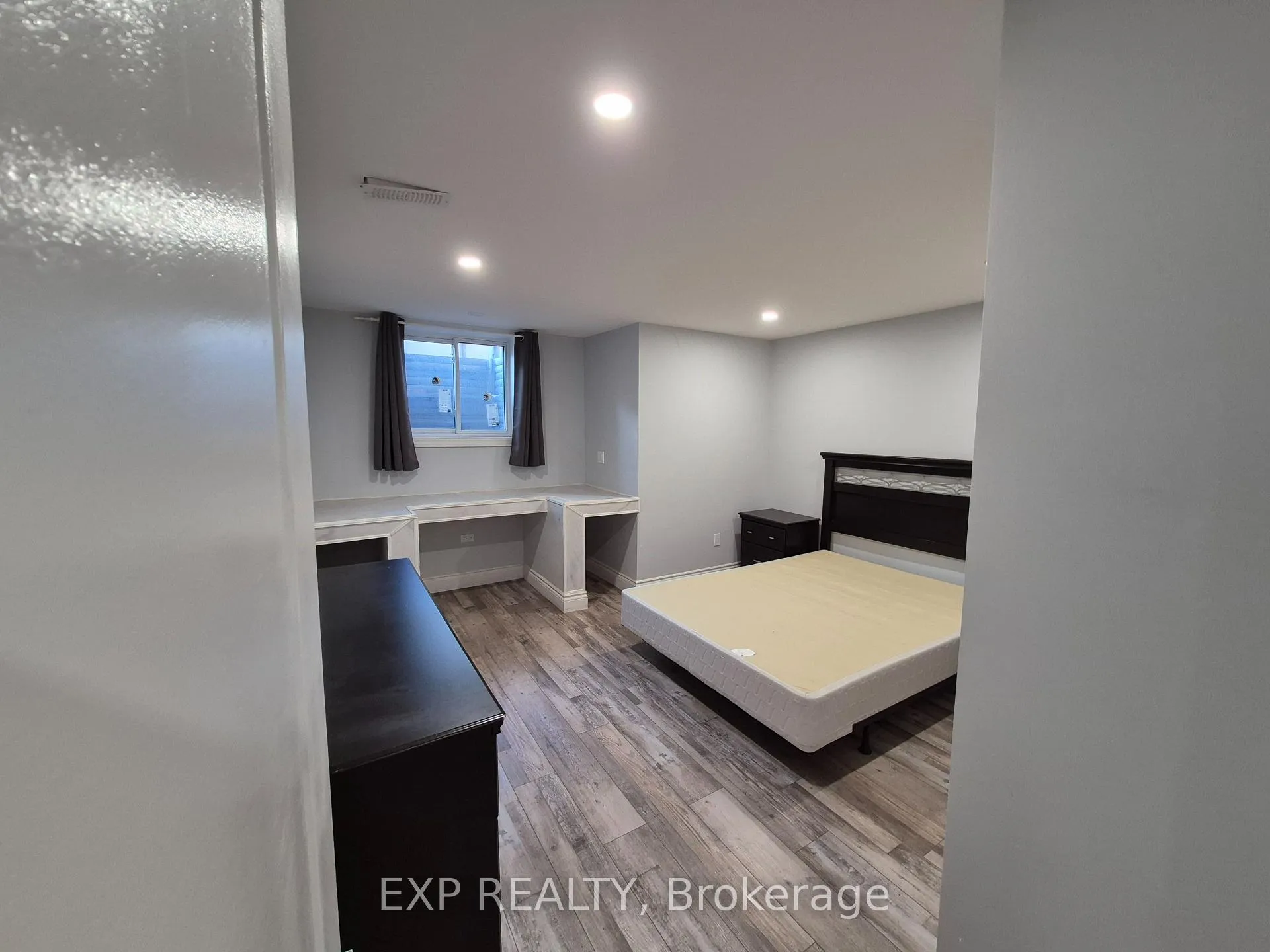 Photo 11 of 708 Perseus Avenue, Ottawa, Barrhaven - Half Moon Bay — HOMEH