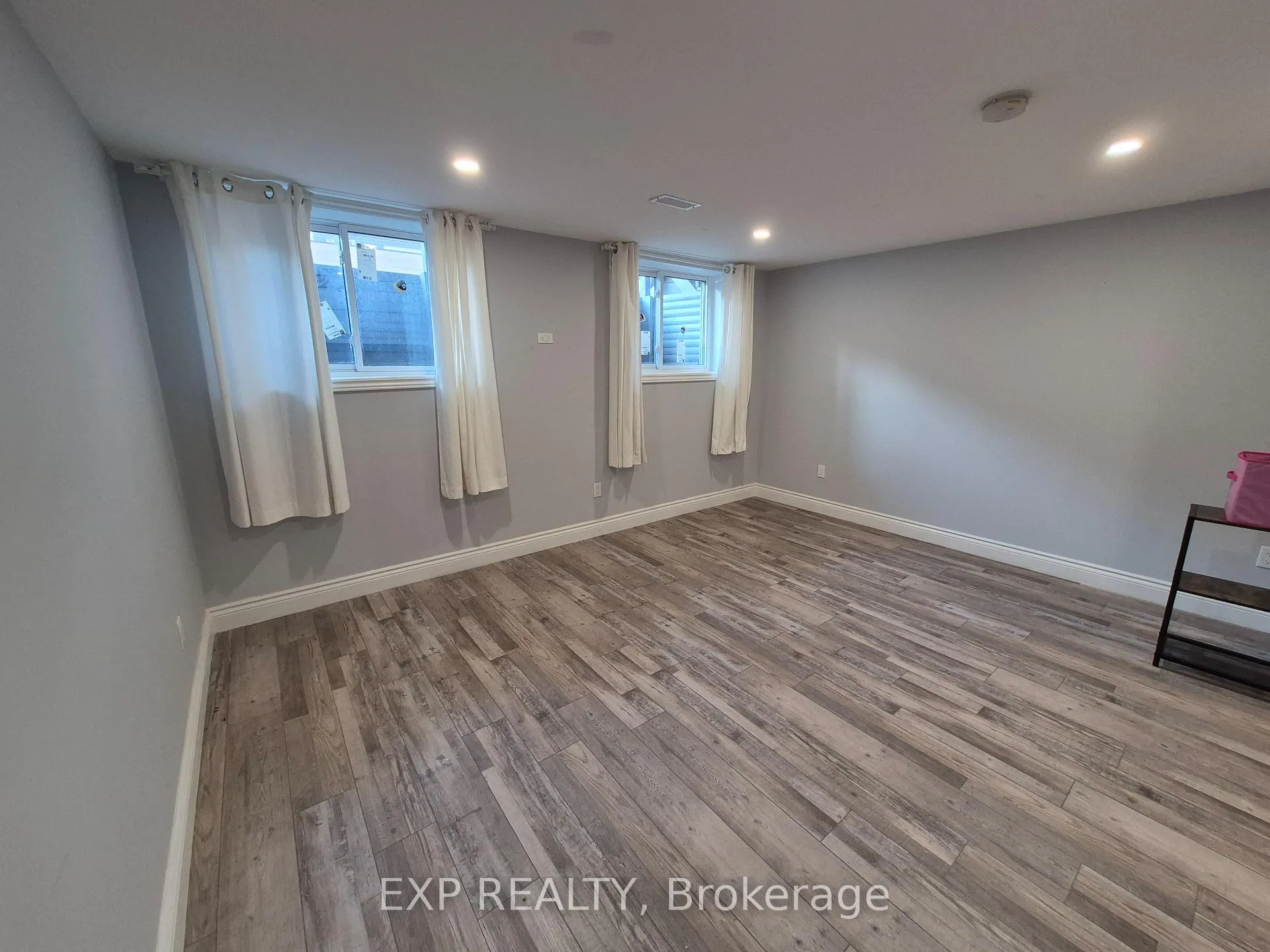 Photo 14 of 708 Perseus Avenue, Ottawa, Barrhaven - Half Moon Bay — HOMEH
