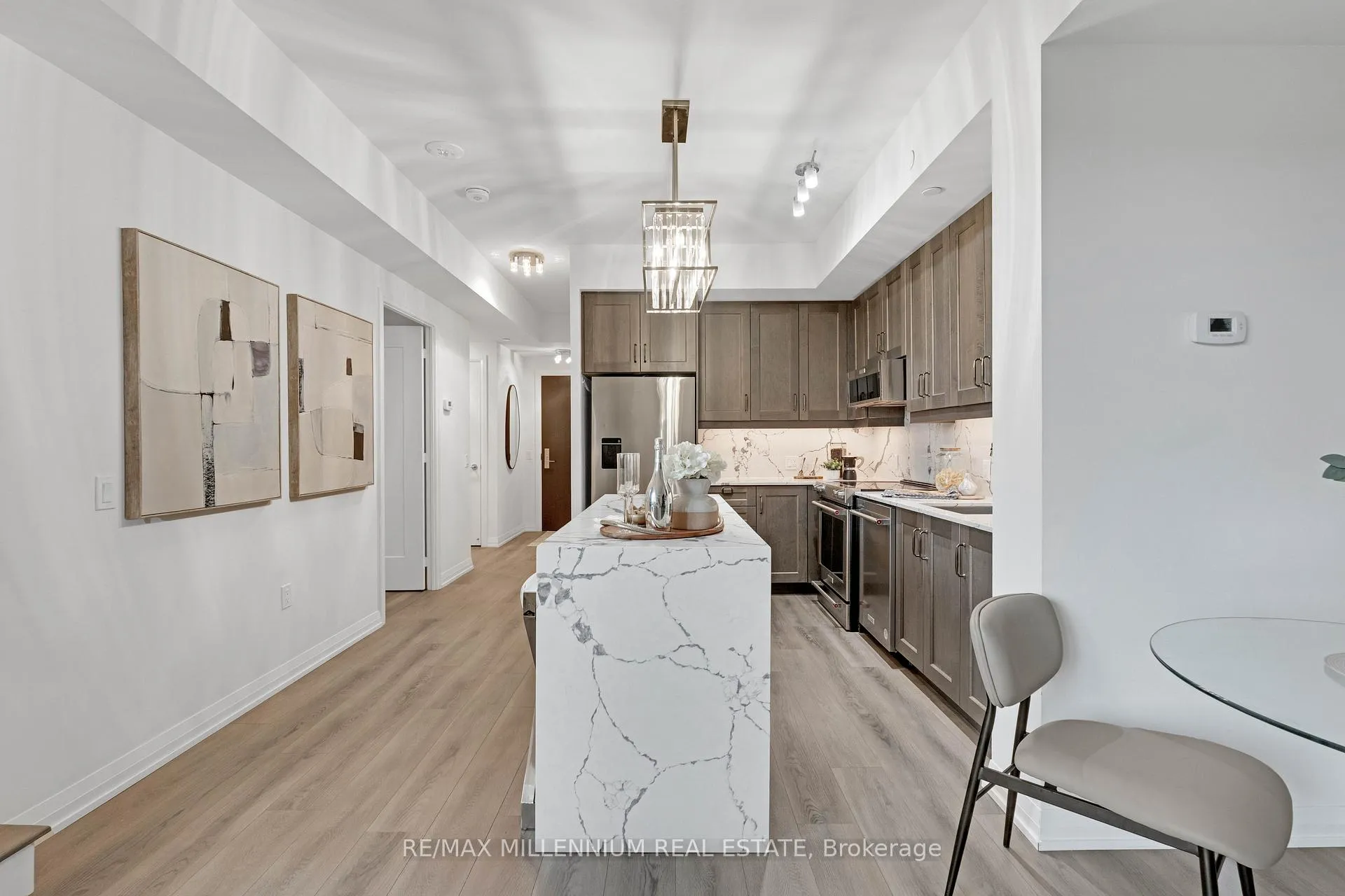 Photo 3 of Unit 209, 9000 Jane Street, Vaughan, Vellore Village — HOMEH