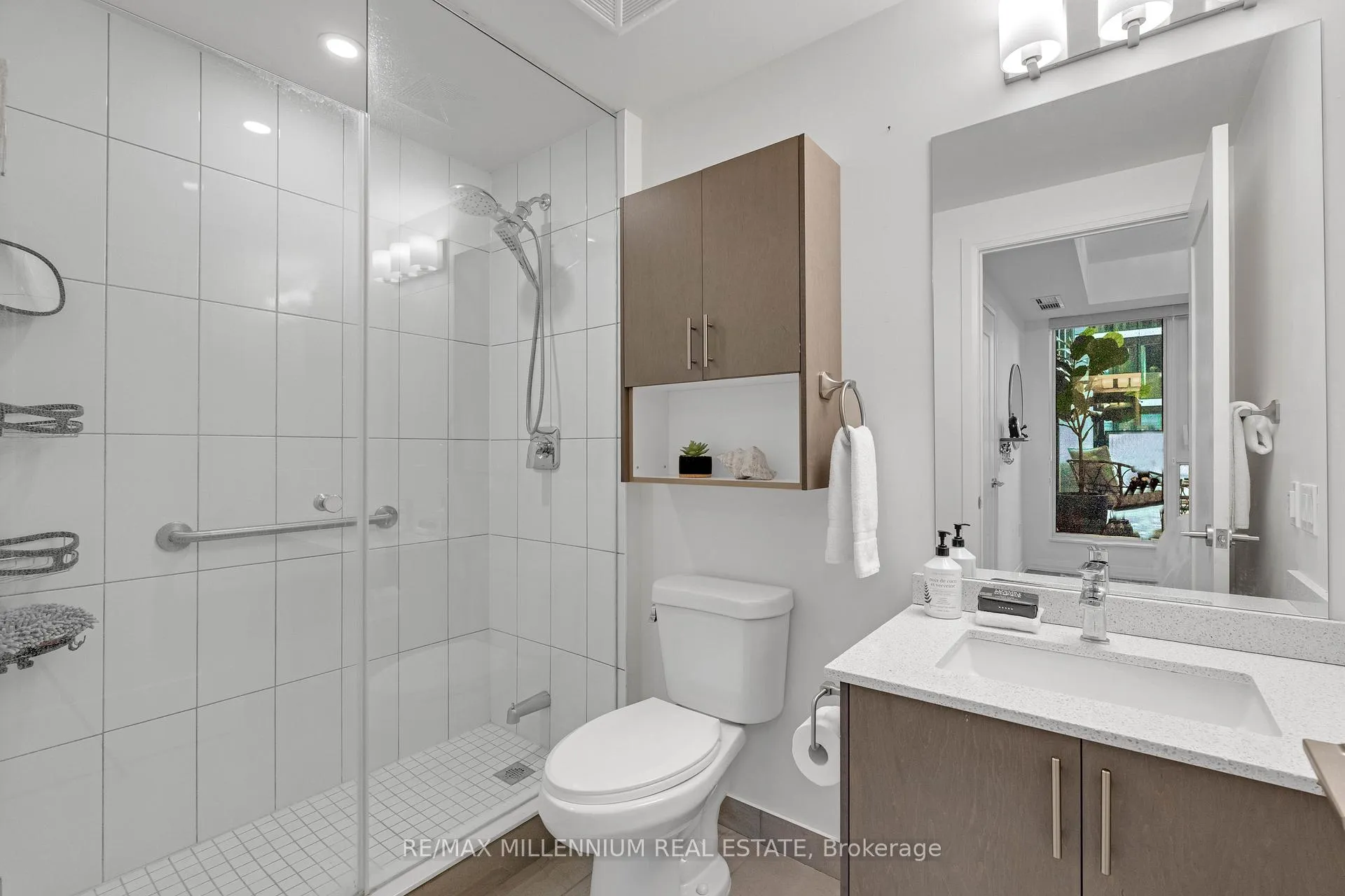 Photo 9 of Unit 209, 9000 Jane Street, Vaughan, Vellore Village — HOMEH
