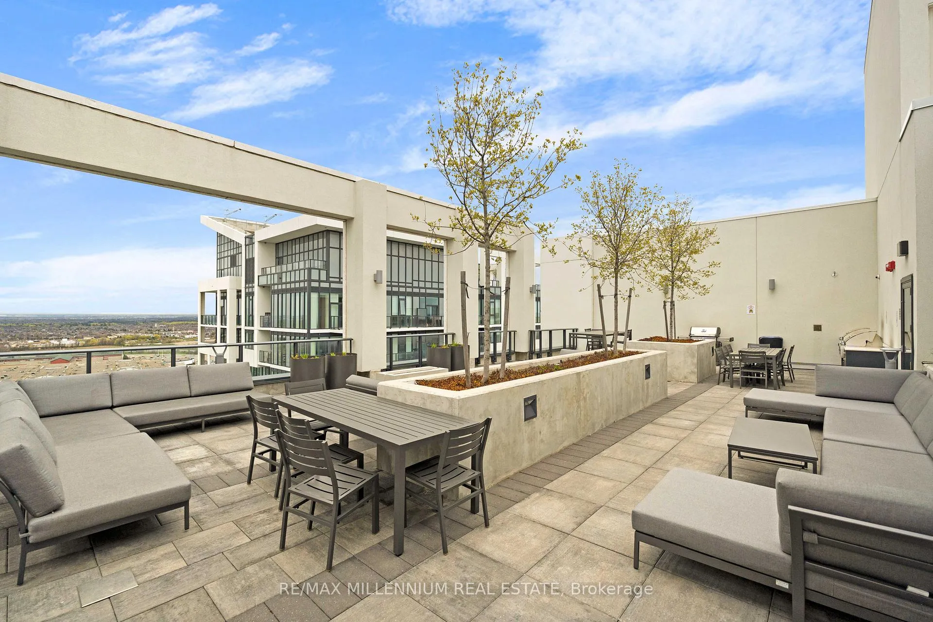 Photo 20 of Unit 209, 9000 Jane Street, Vaughan, Vellore Village — HOMEH